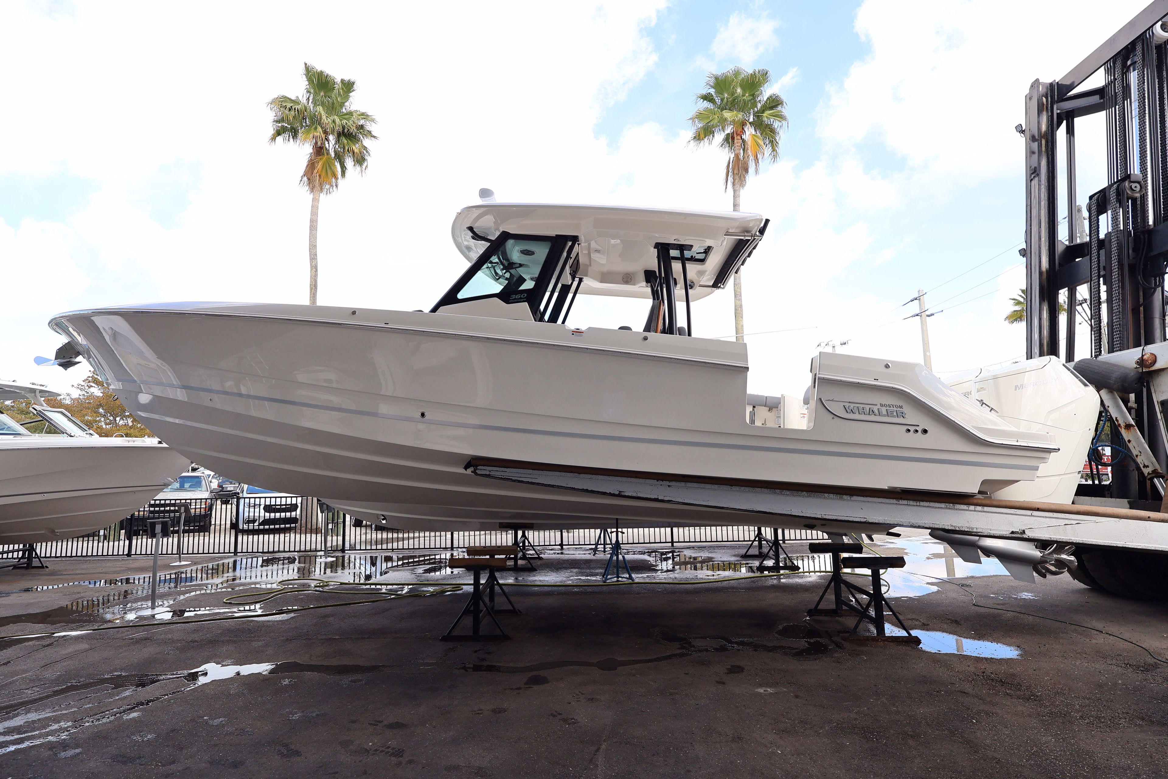 2026 Boston Whaler 360 Outrage