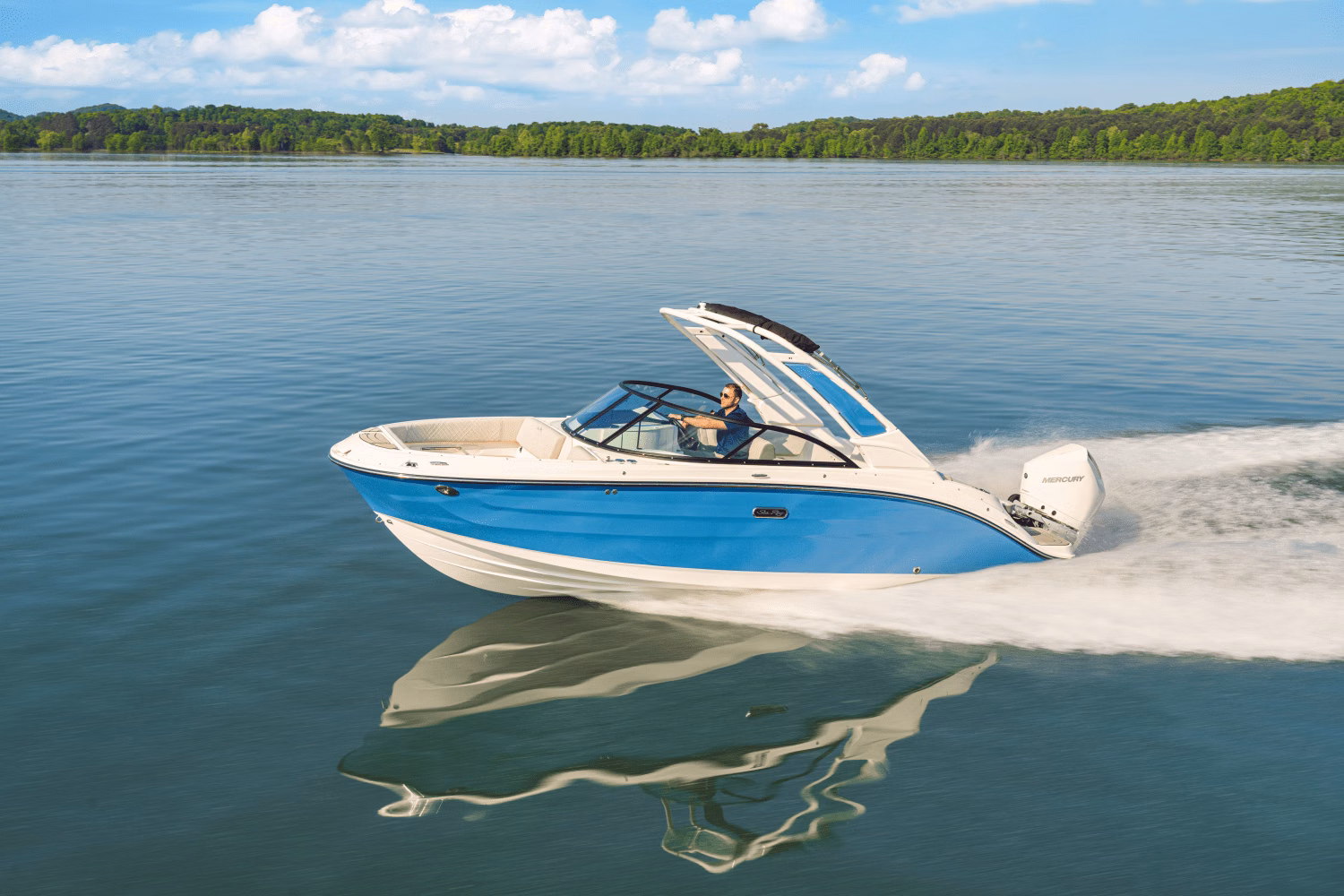 2027 Sea Ray SDX 230 Outboard