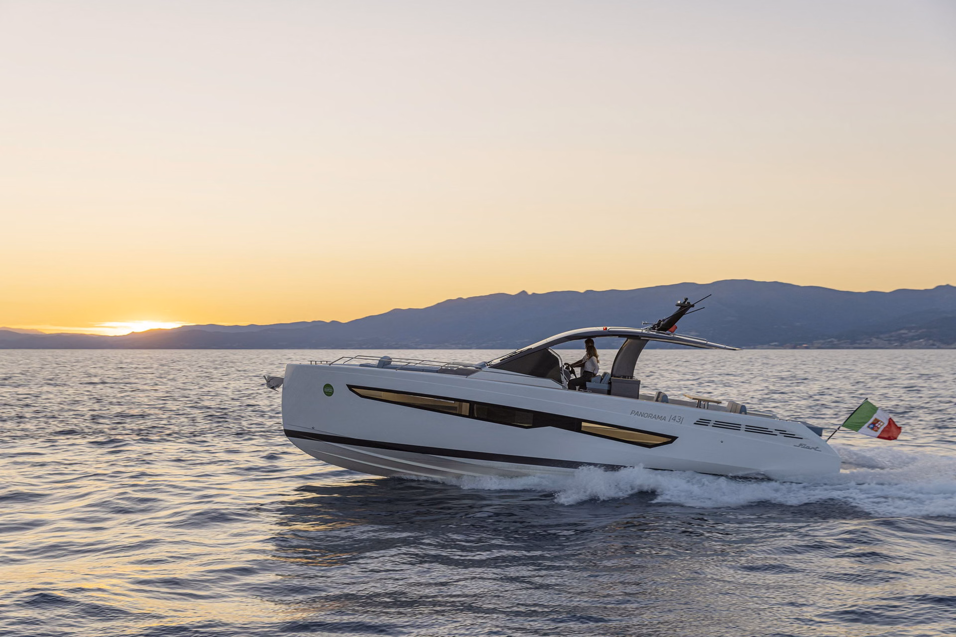 2026 Fiart SW43 Panorama