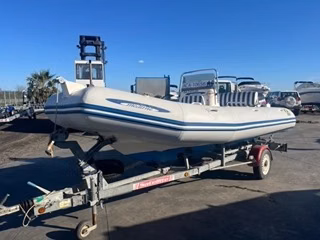 2004 Zodiac MEDLINE I 