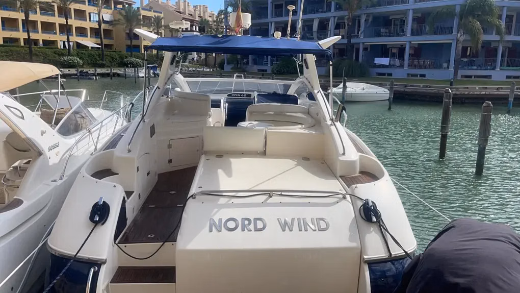 2004 Astondoa 40 Open