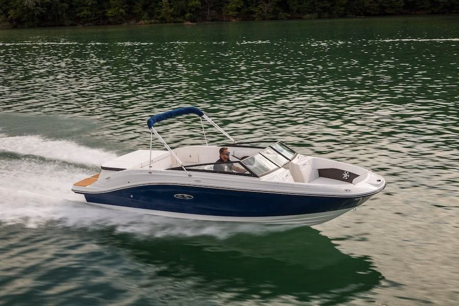 2023 Sea Ray SPX 230