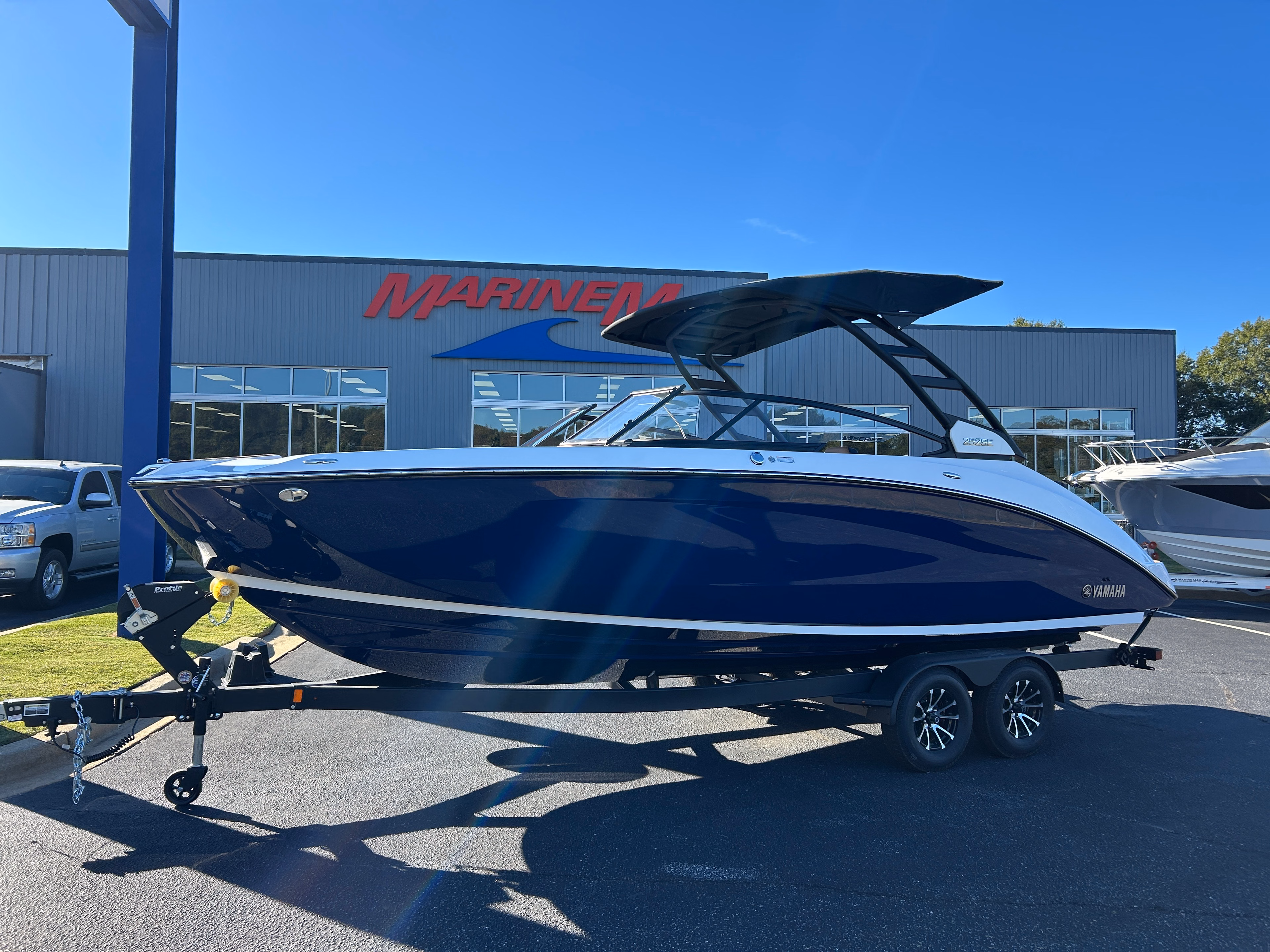 2027 Yamaha 252SE