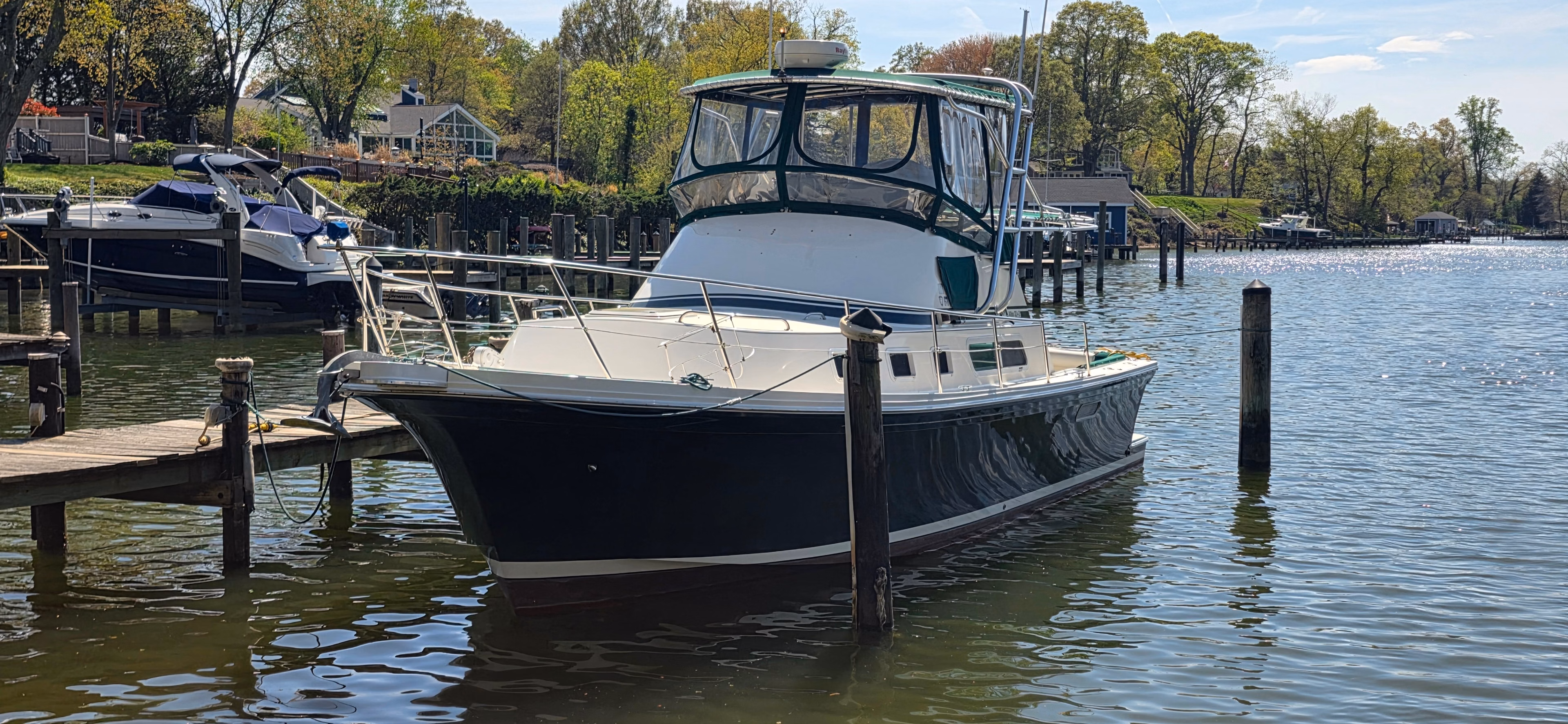 2001 Albin 32 + 2 Command Bridge 