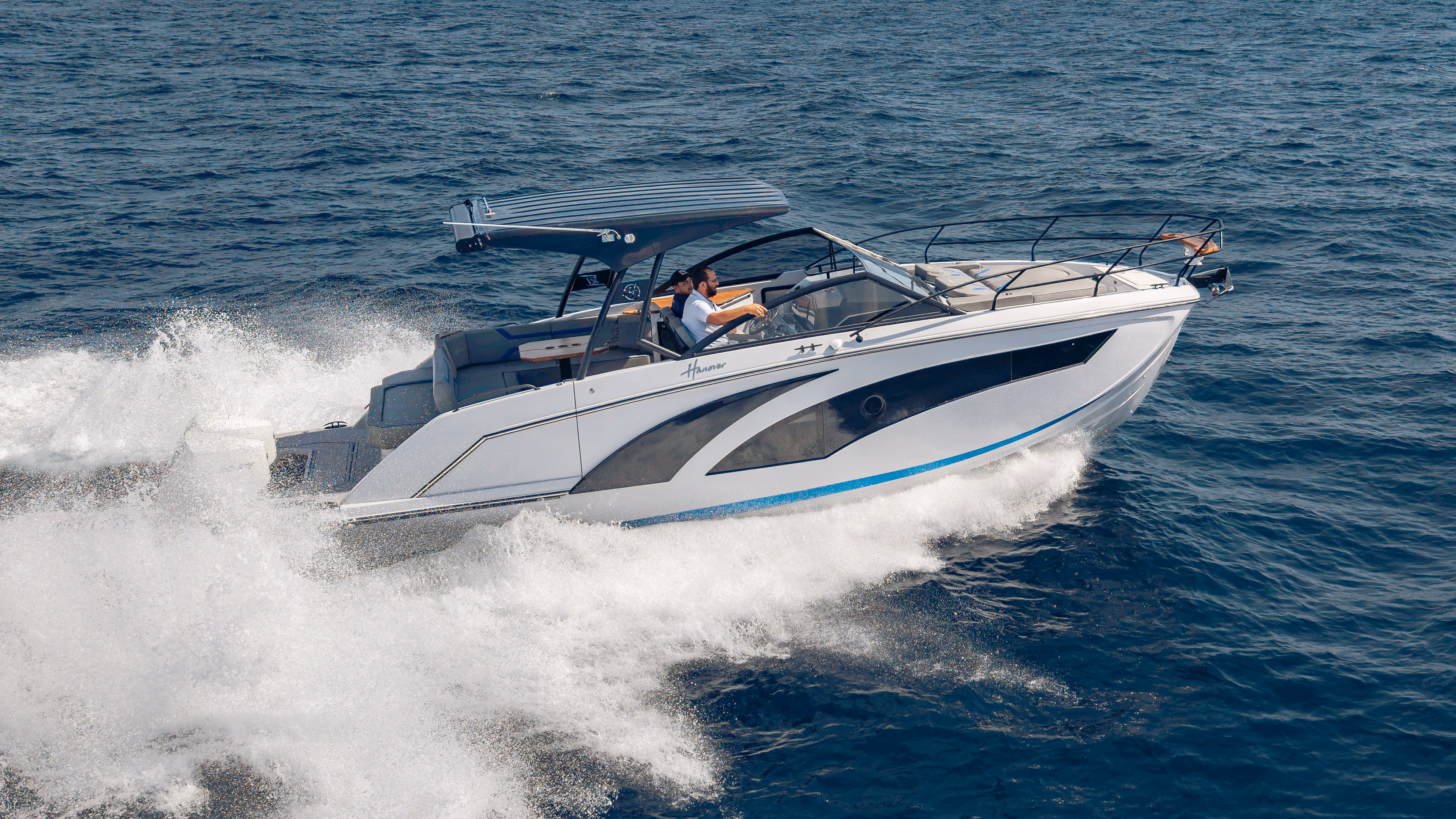 2027 Hanover Yachts 327