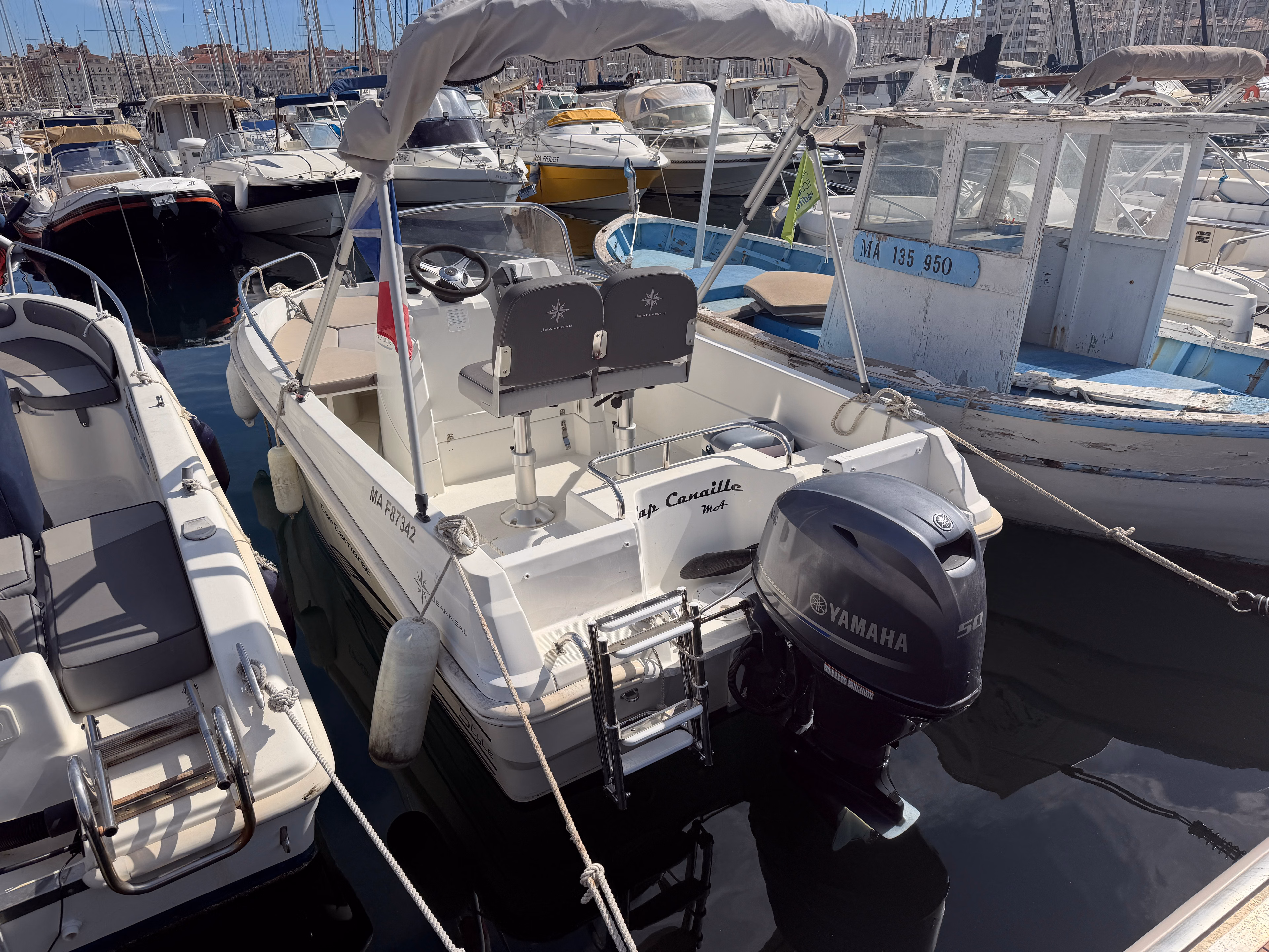 2018 Jeanneau Cap Camarat 4.7 СС 