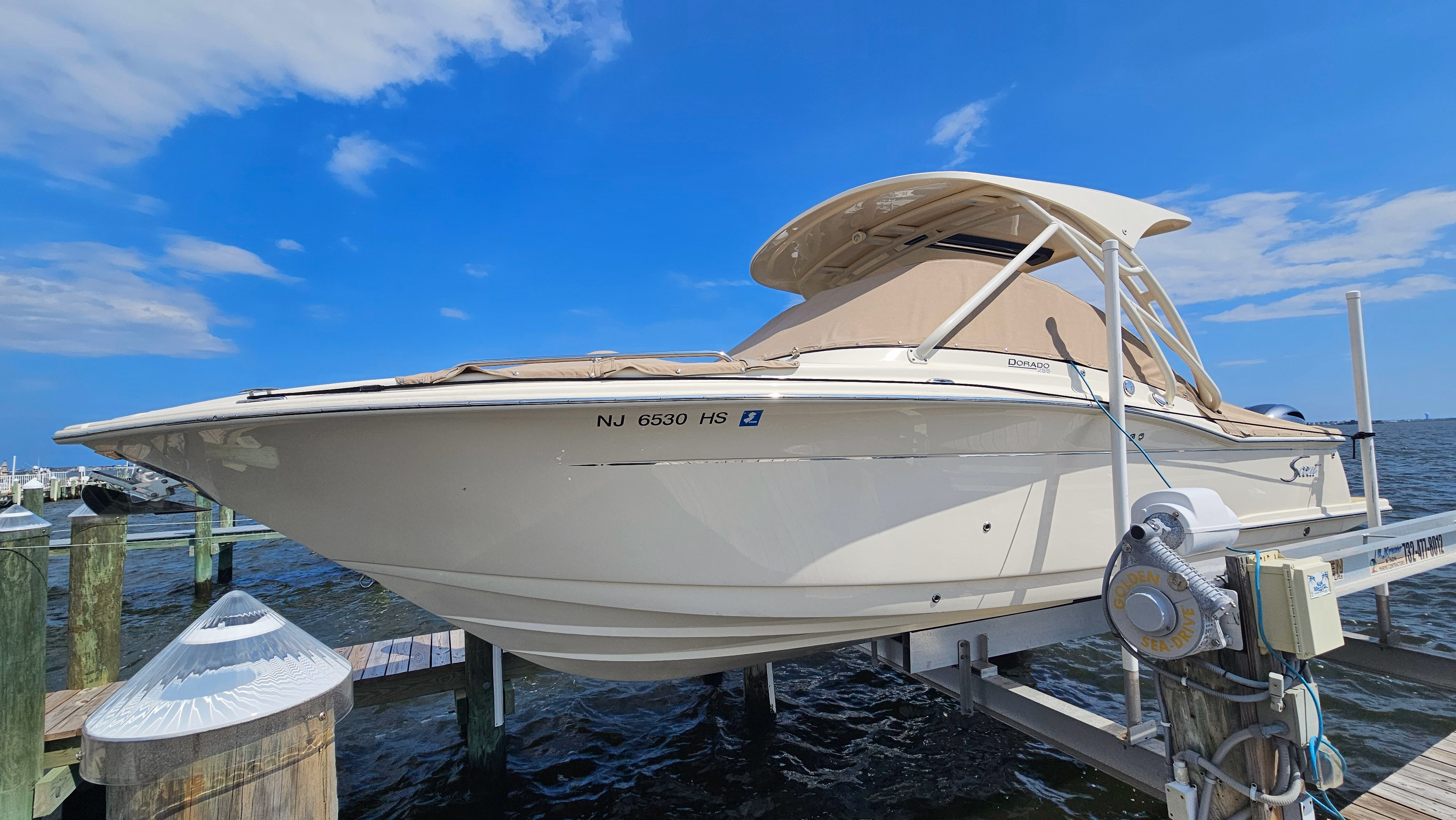 2024 Scout Boats 255 Dorado