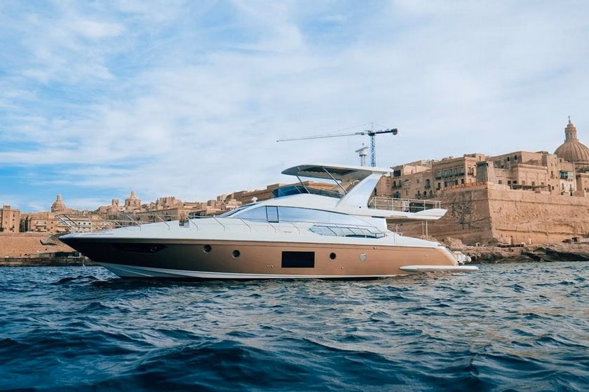 2017 Azimut 66 Flybridge 