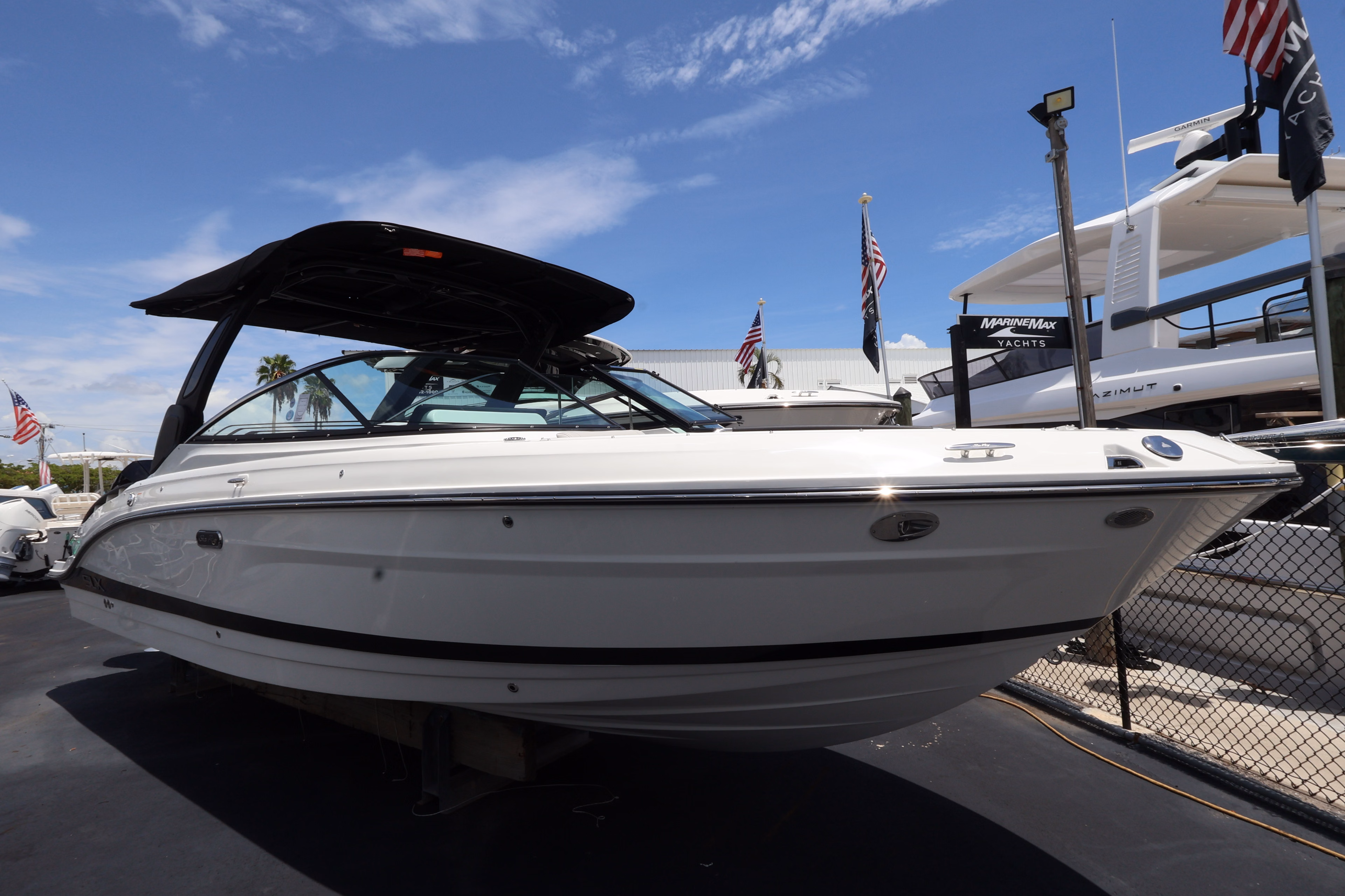 2027 Sea Ray SLX 280 Outboard