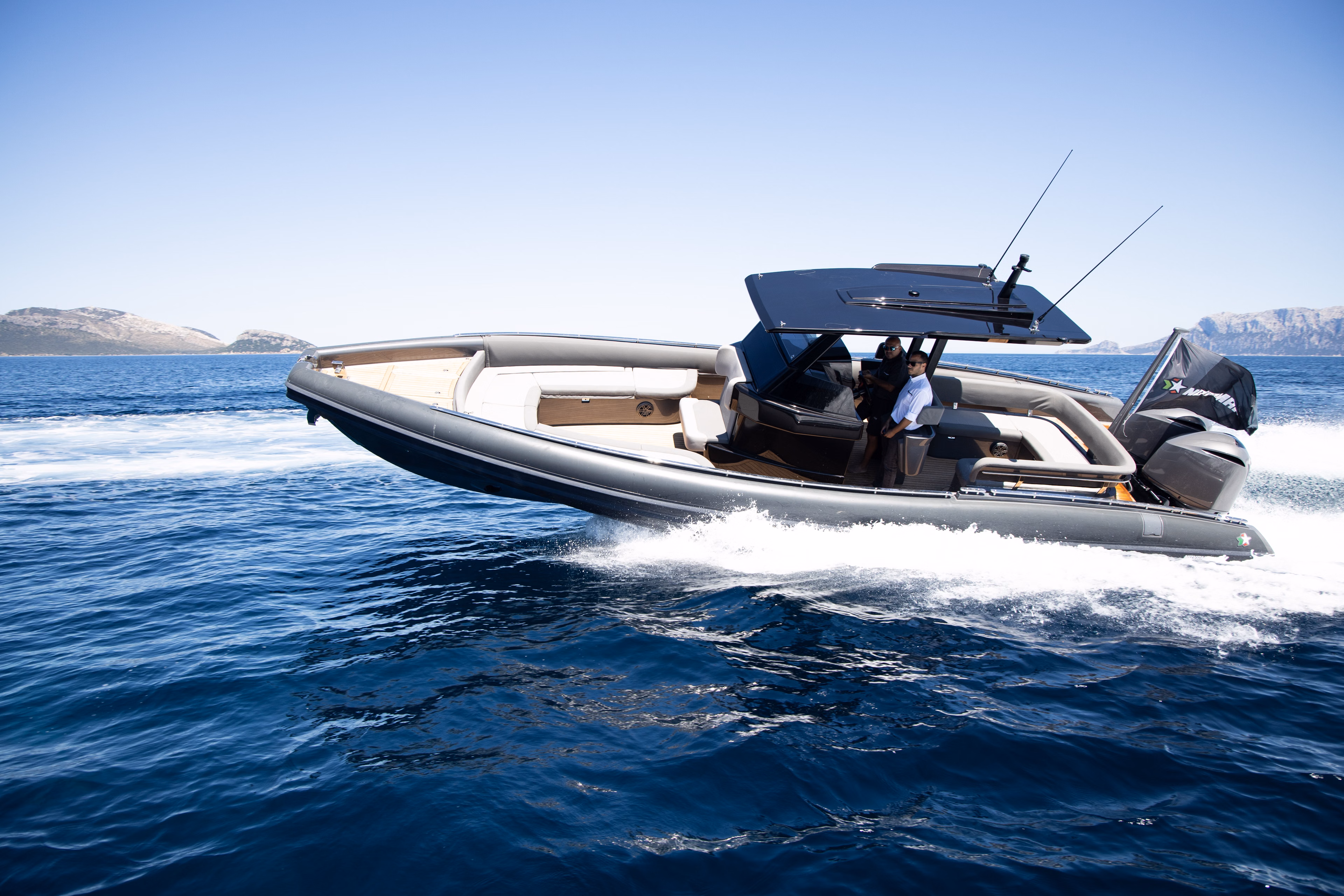 2024 Novamarine Black Shiver 100 - Outboard