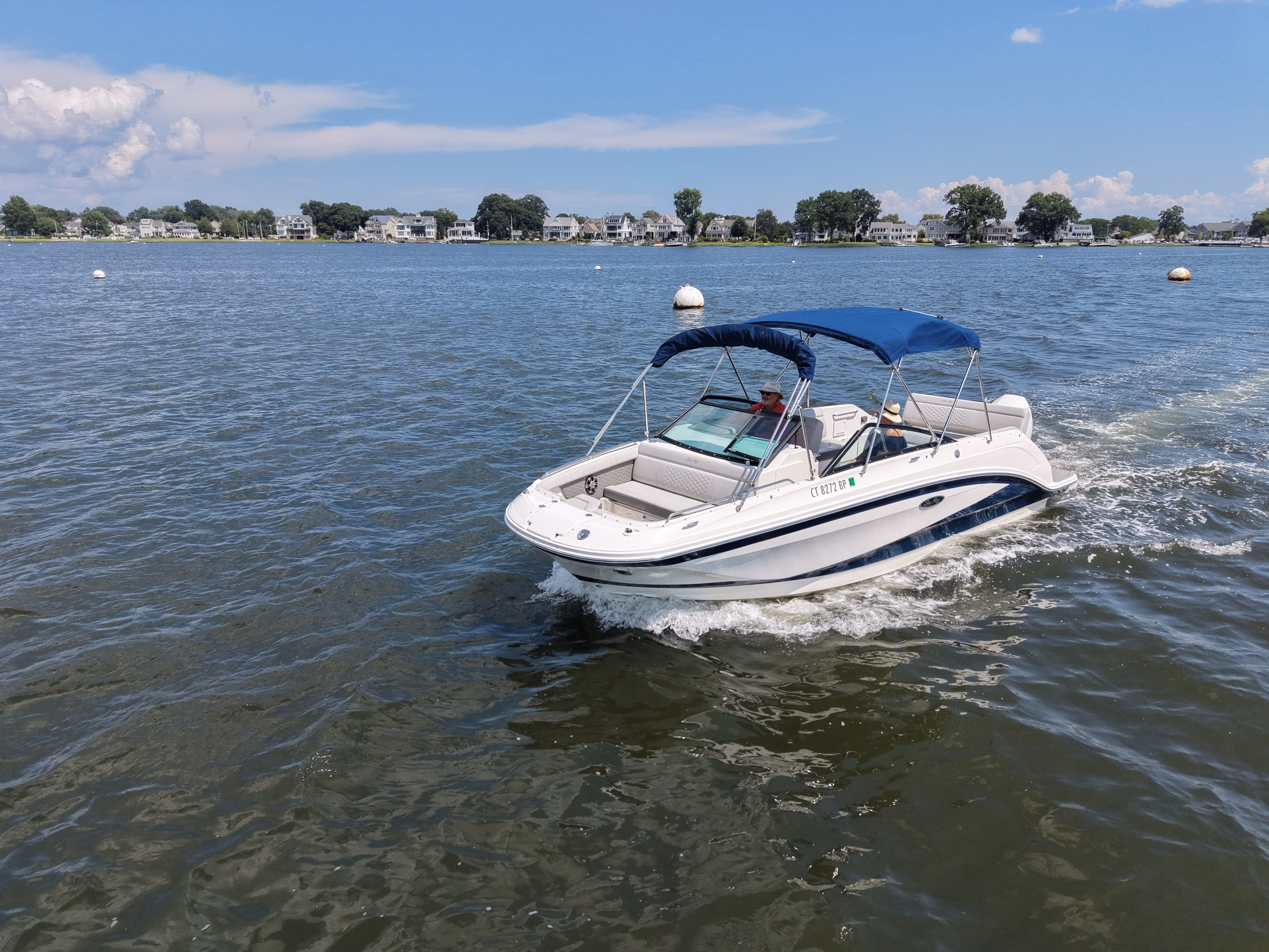 2022 Sea Ray SDX 250 Outboard