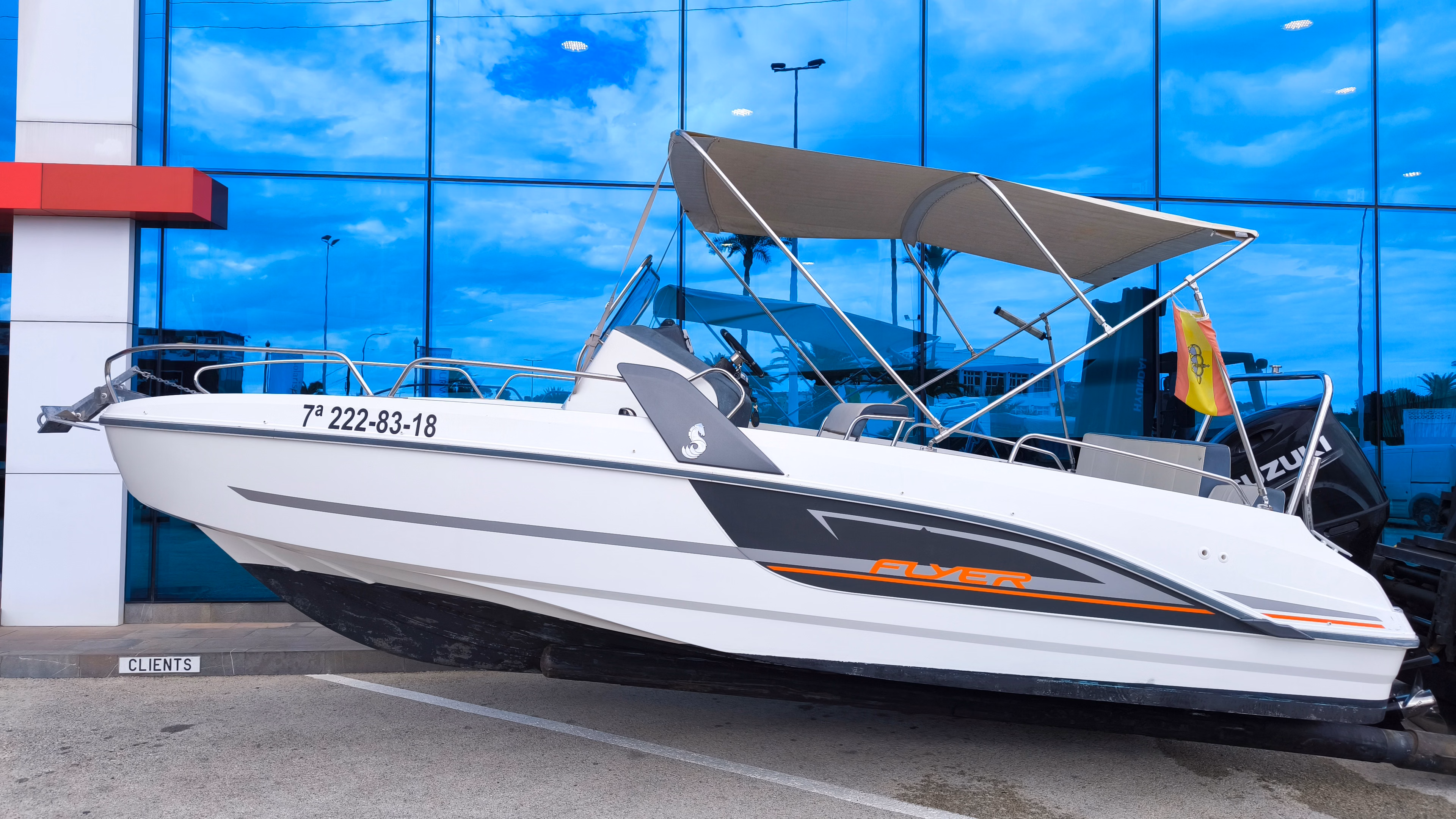 2017 Beneteau Flyer 6.6 SPACEdeck