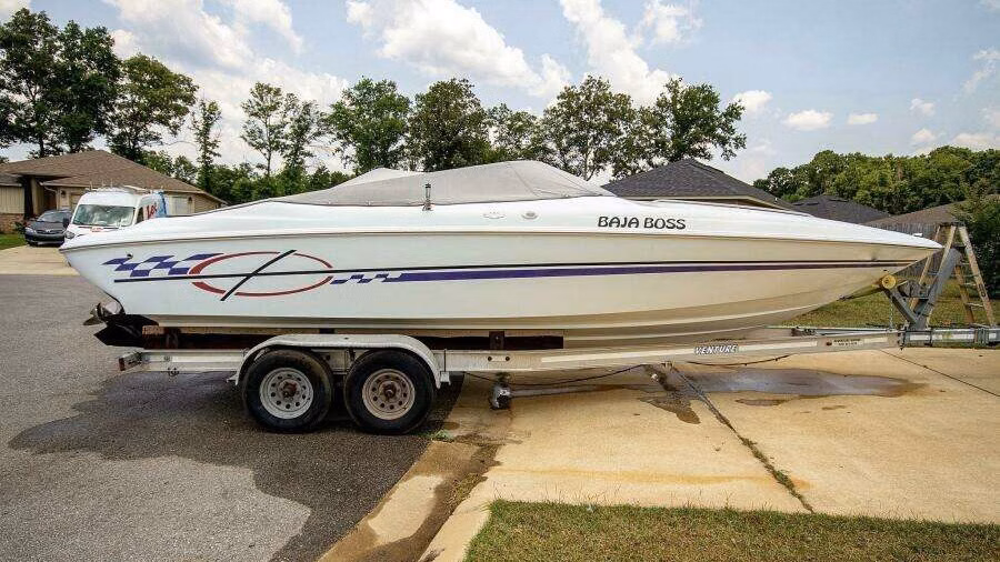 1999 Baja 272 Boss 