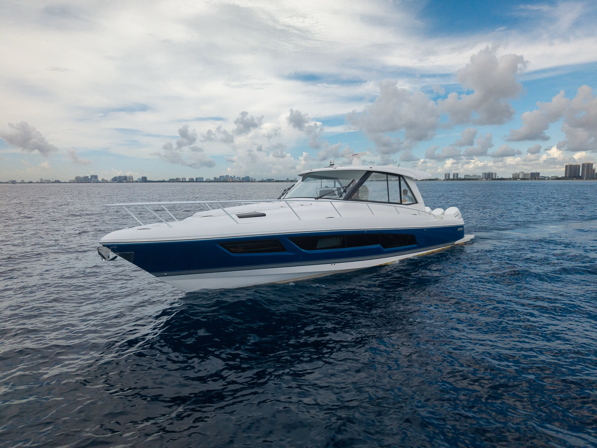 2026 Intrepid Powerboats 50 Evolution