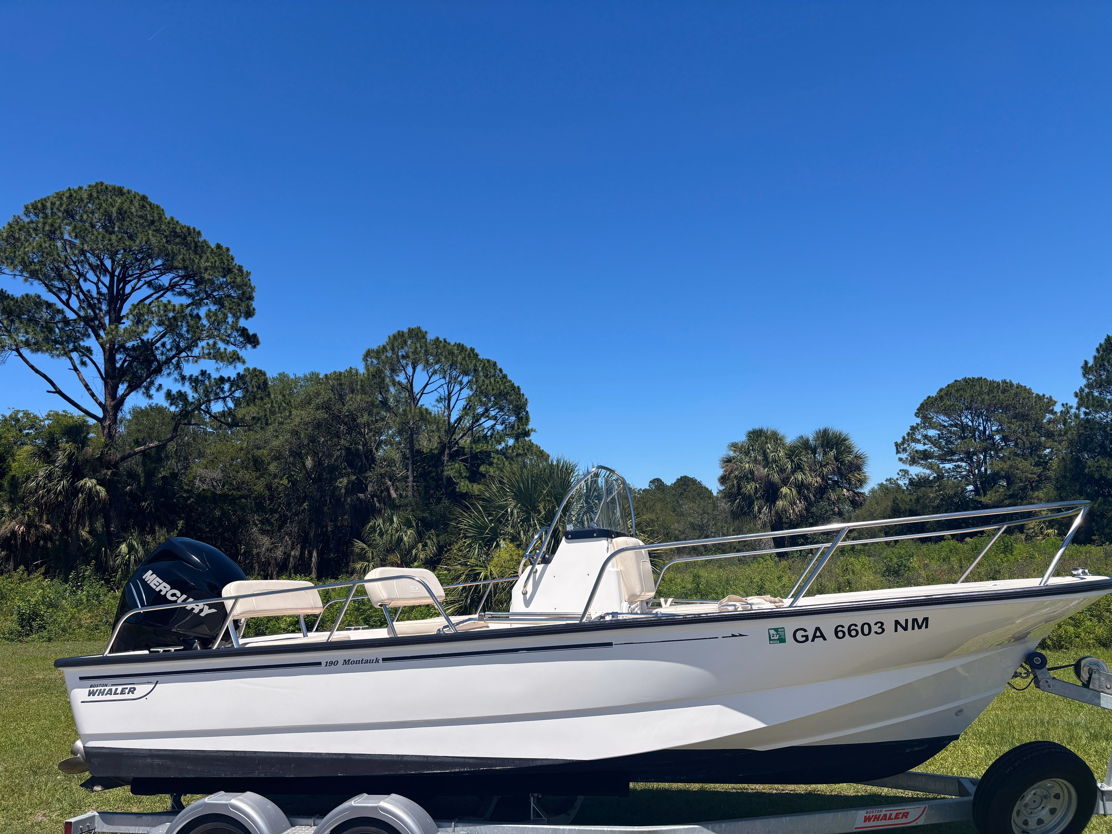 2008 Boston Whaler 190 Montauk 