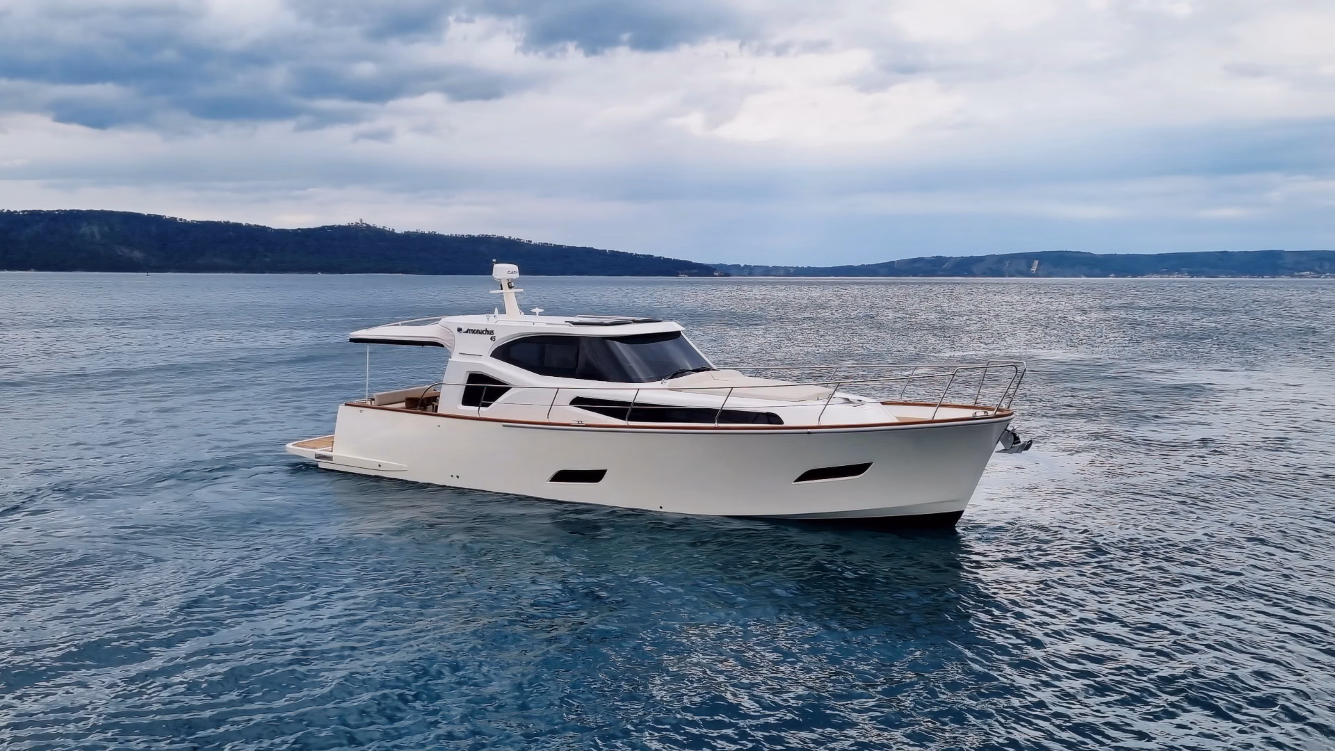 2026 Monachus Yachts 470 RC 