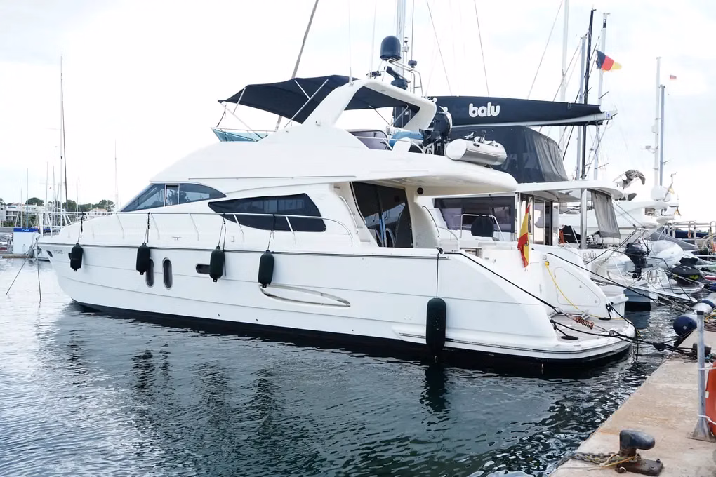2003 Rodman 64 