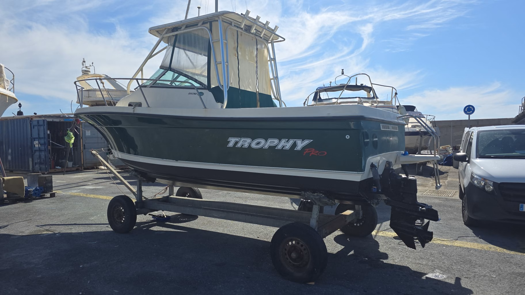 2006 Bayliner Trophy 2052 WA 