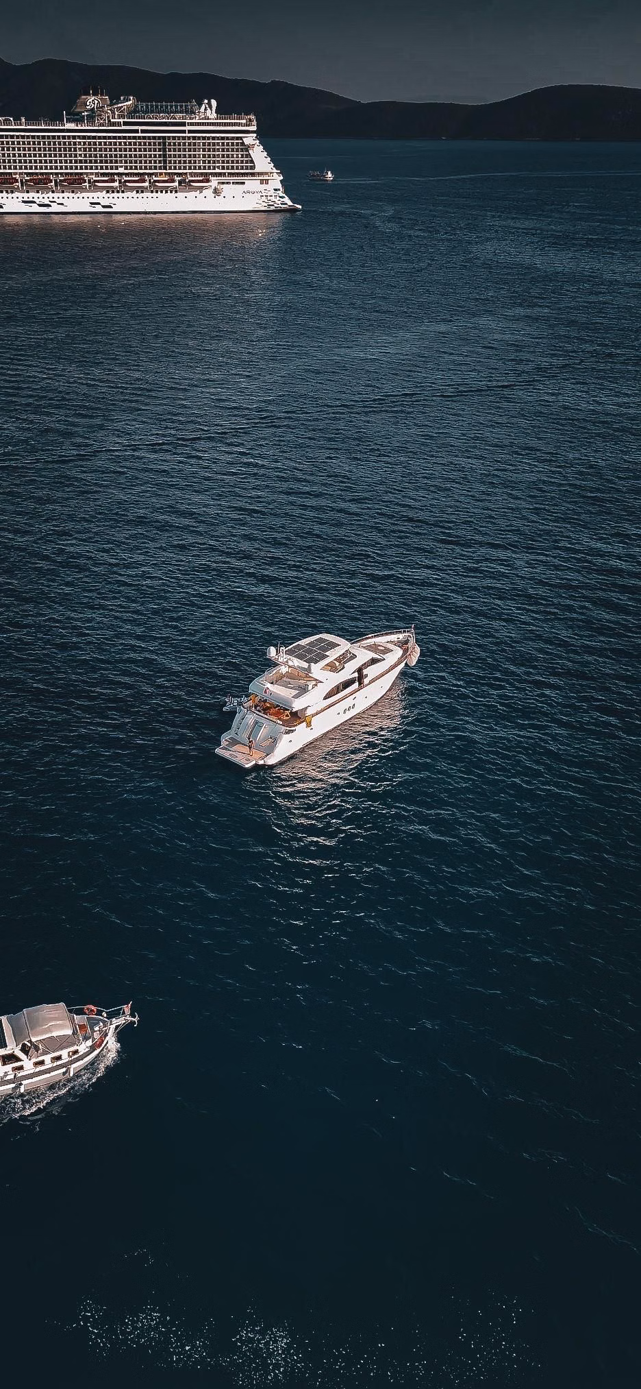 2002 Azimut 74 SOLAR