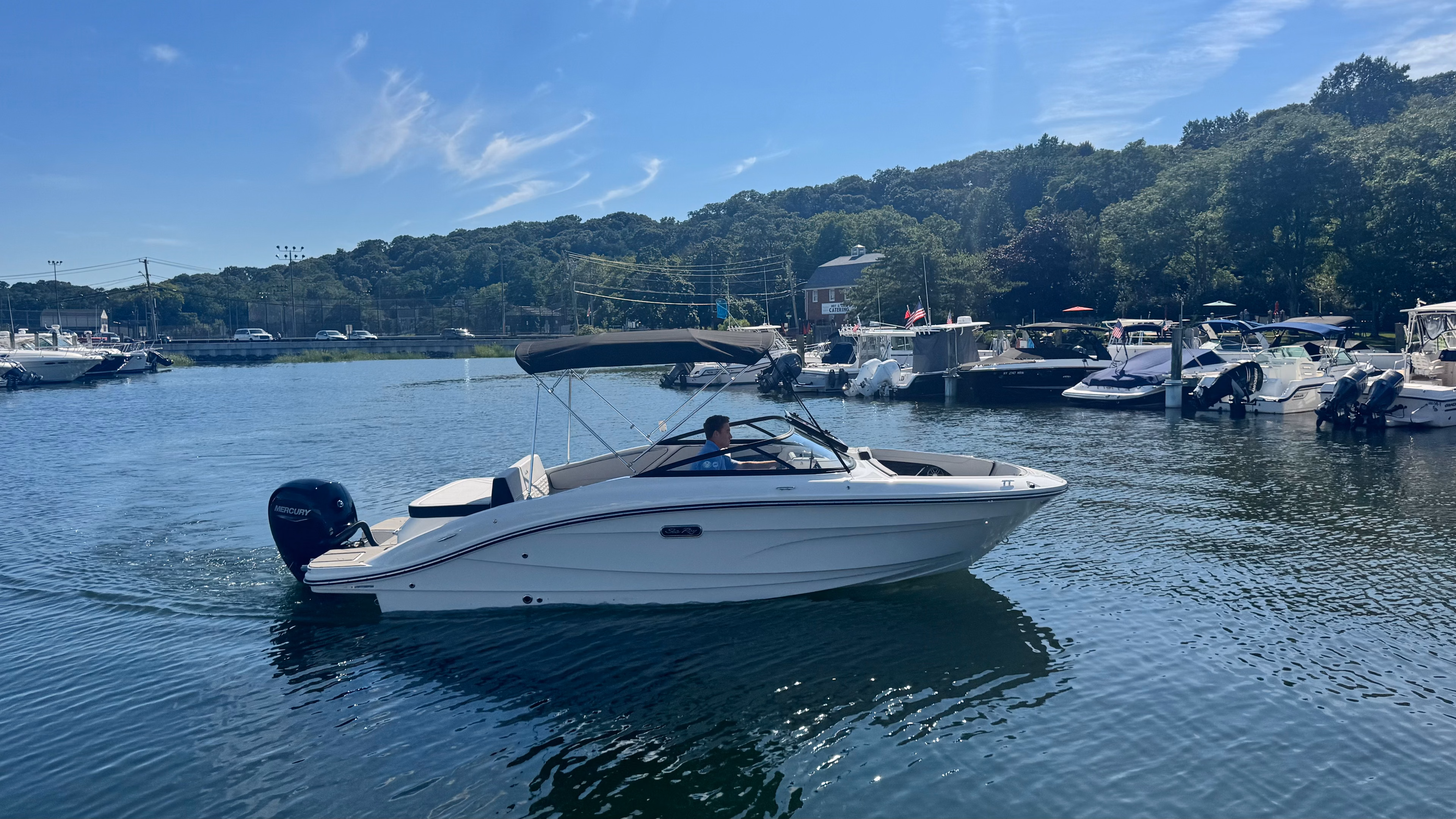 2027 Sea Ray SPX 210 Outboard