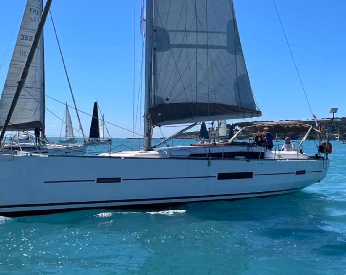 2017 Dufour 512 Grand Large 