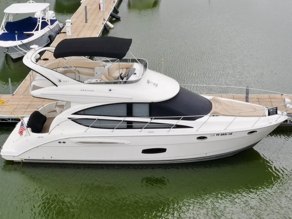 2013 Meridian 391 Sedan