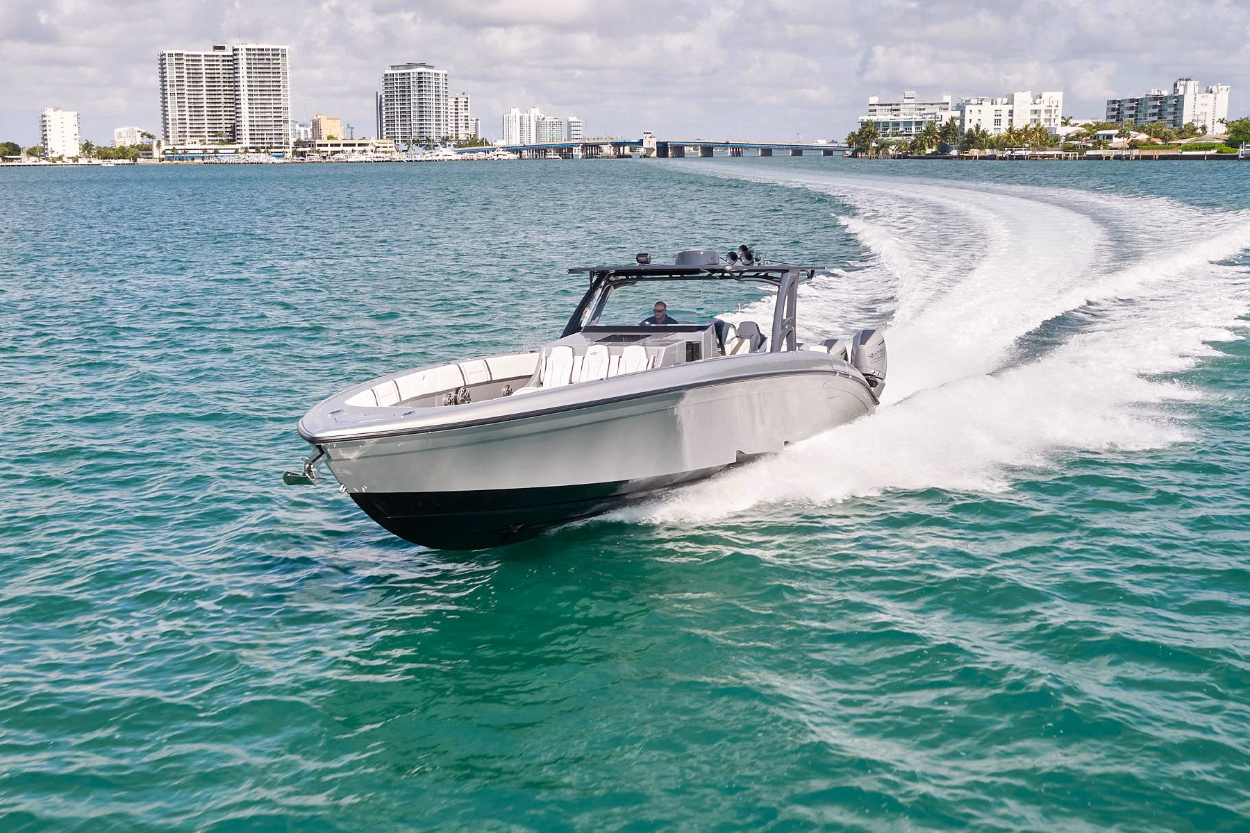 2022 Midnight Express Boats 43' Open