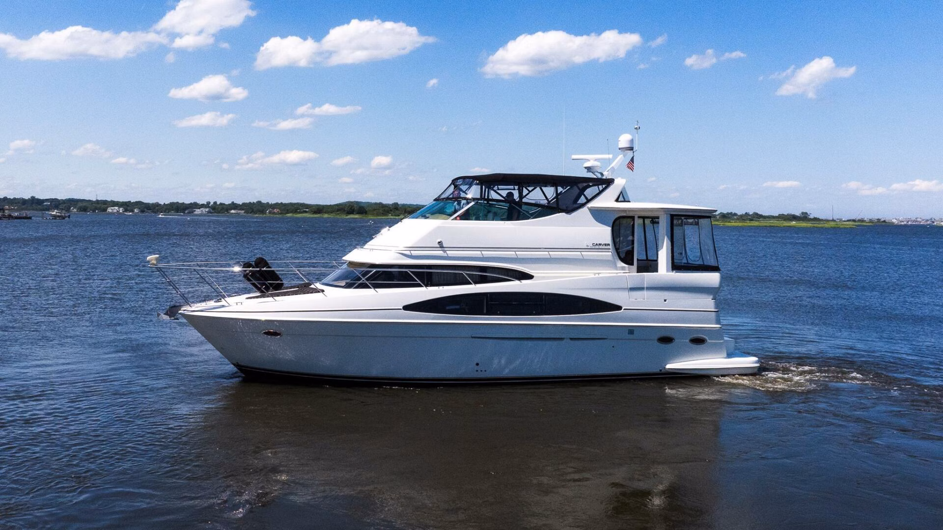 2004 Carver 466 Motor Yacht