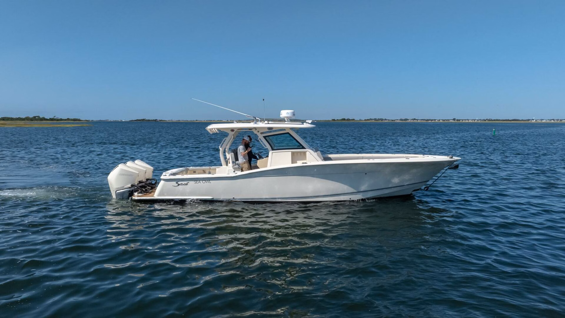 2019 Scout Boats 355 LXF