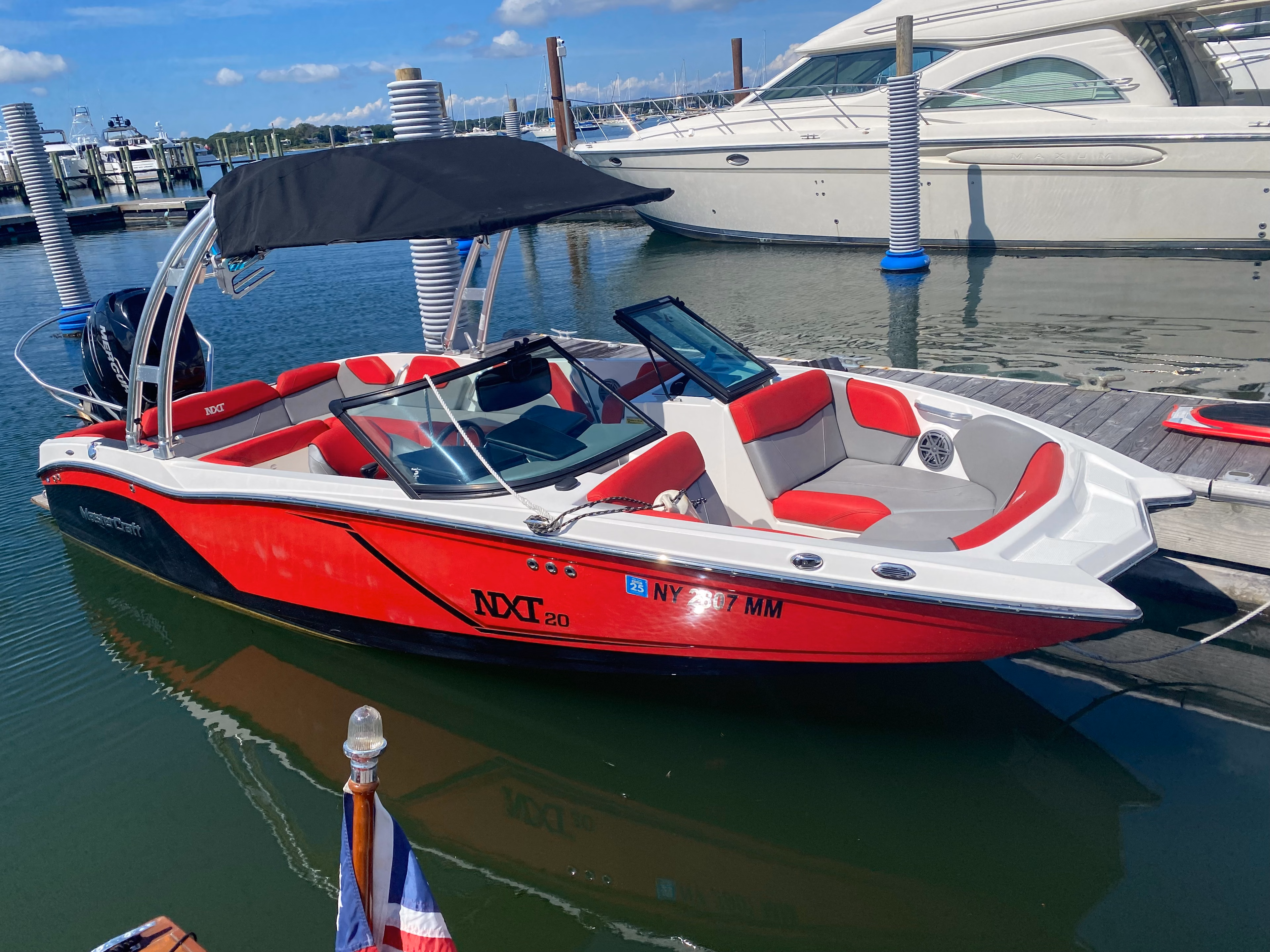 2017 MasterCraft NXT20 