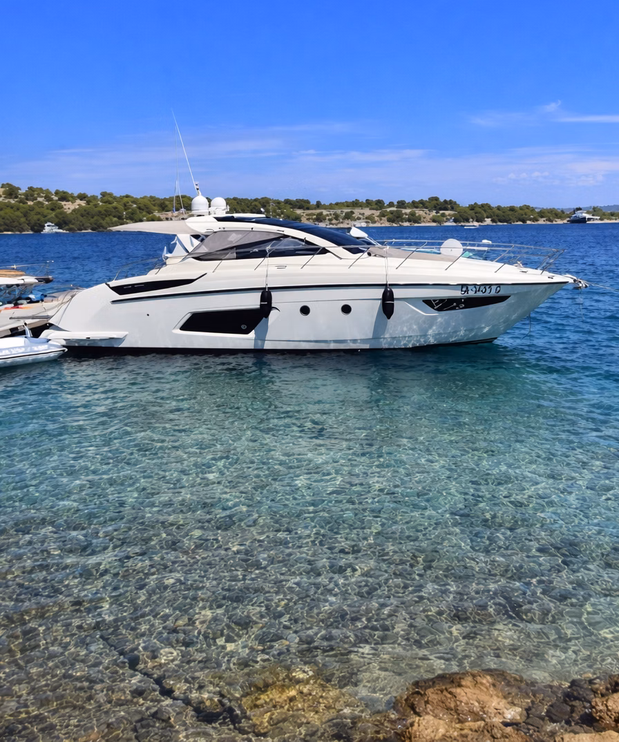 2014 Azimut Atlantis 44 