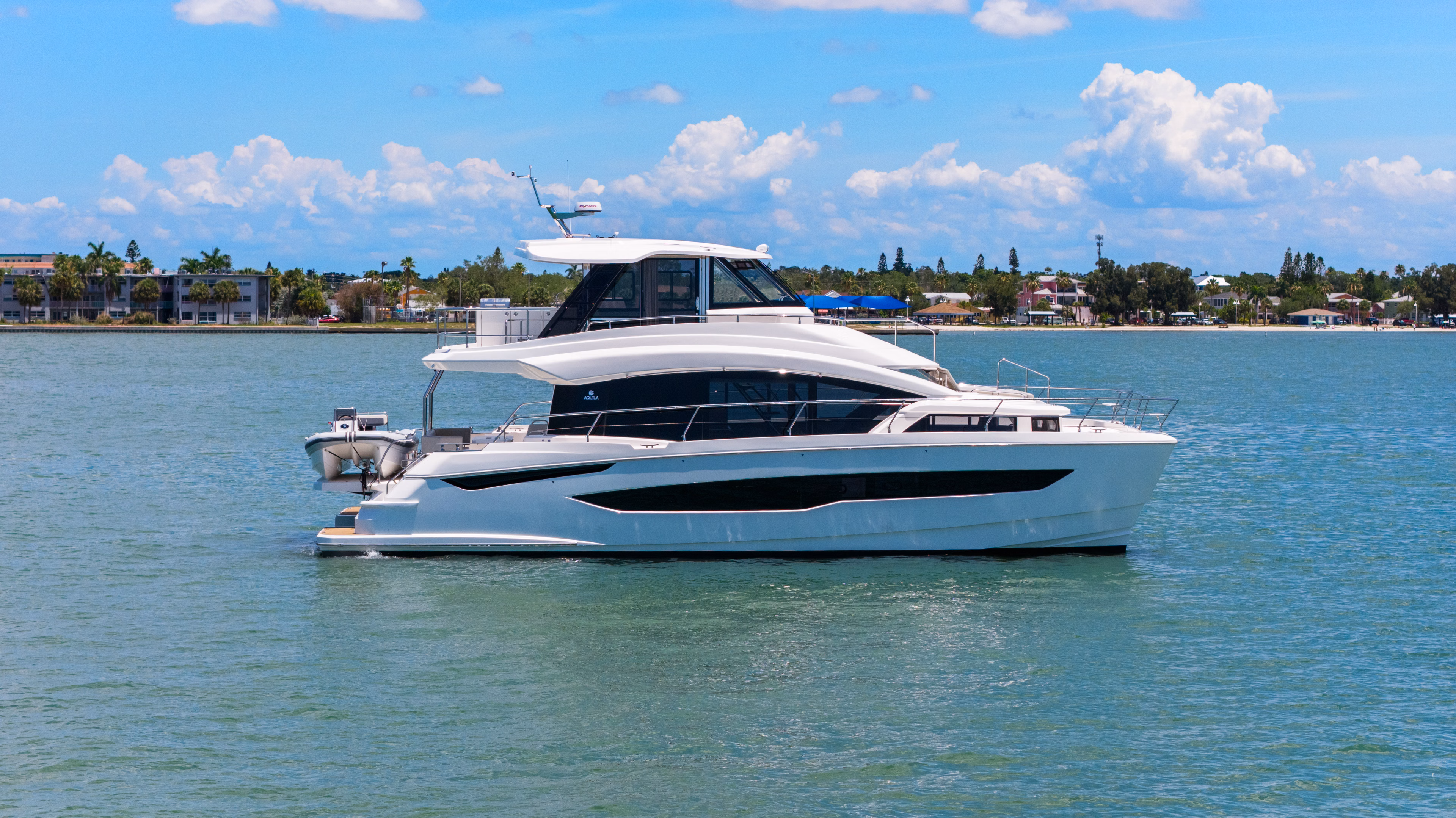 2026 Aquila 54 Yacht
