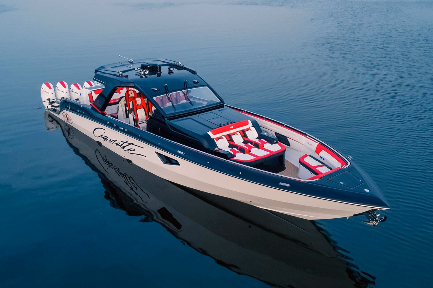 2025 Cigarette Racing 52' Thunder 
