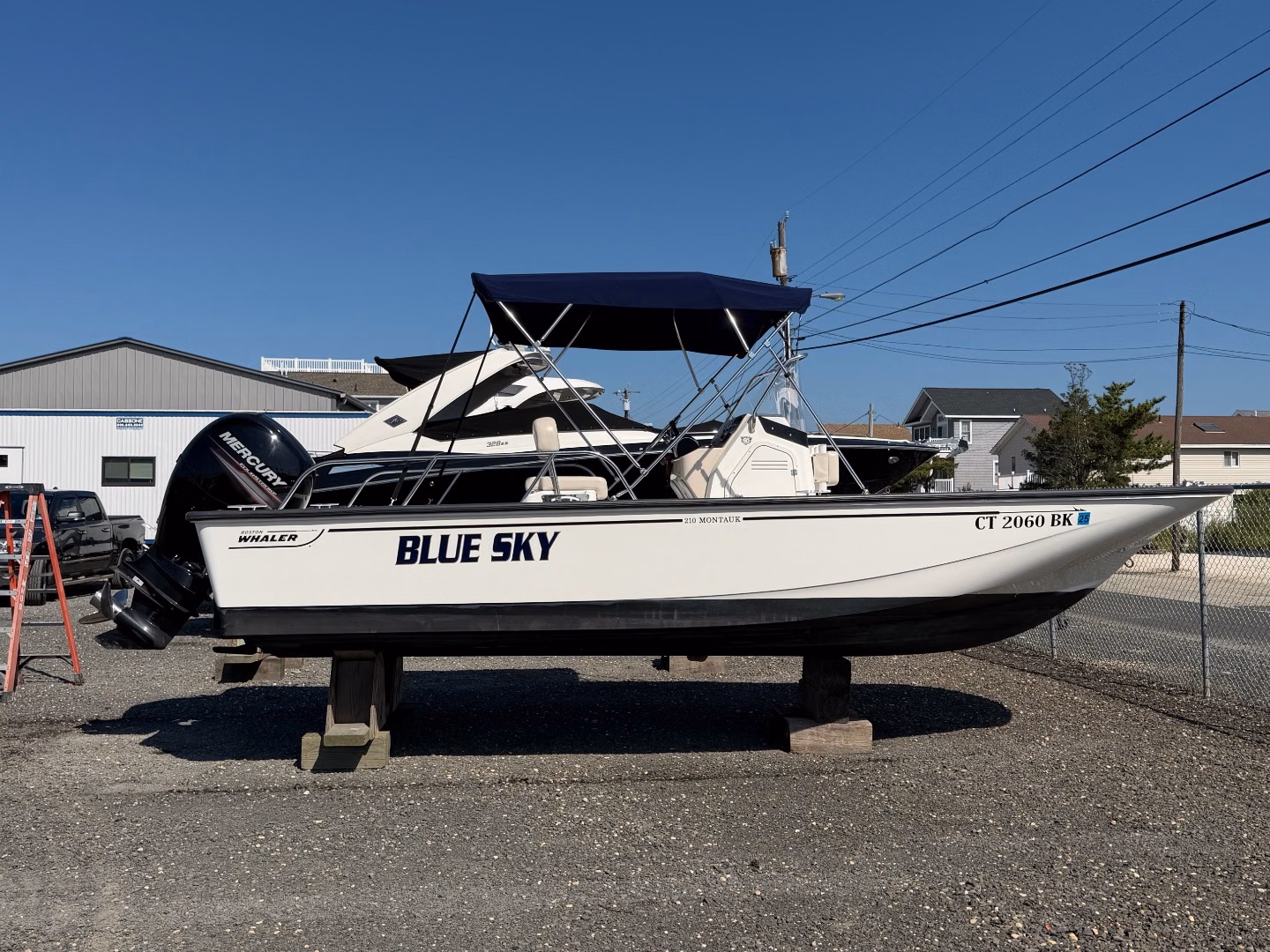 2018 Boston Whaler 210 Montauk 