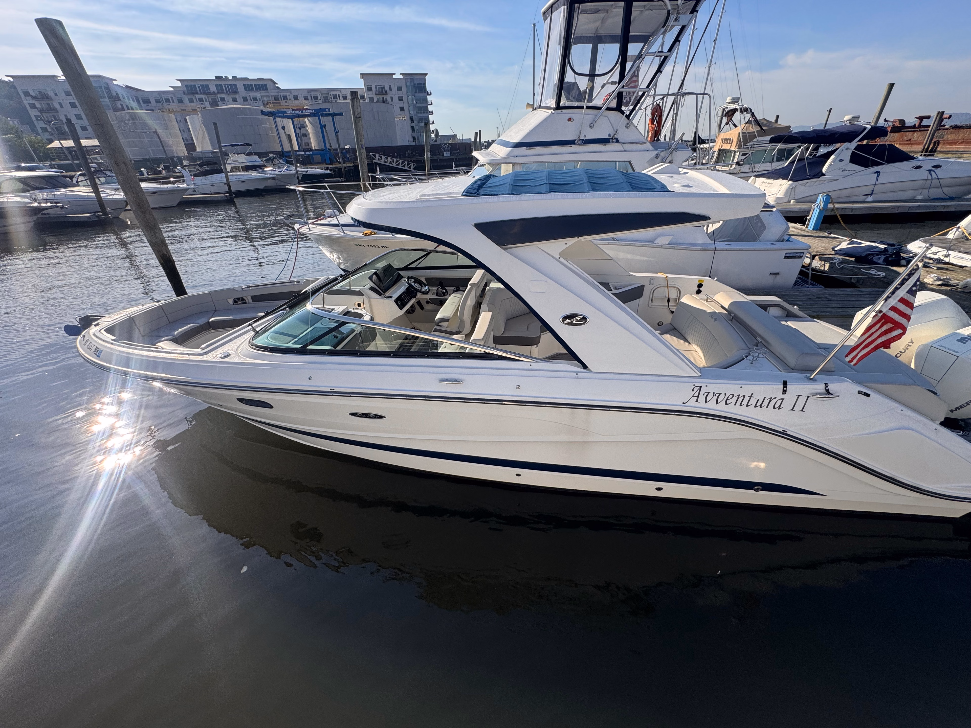 2020 Sea Ray SLX 310 Outboard