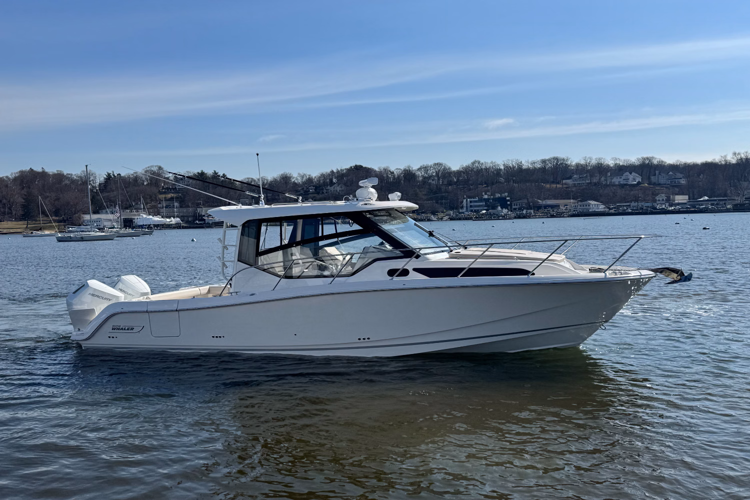 2026 Boston Whaler 325 Conquest