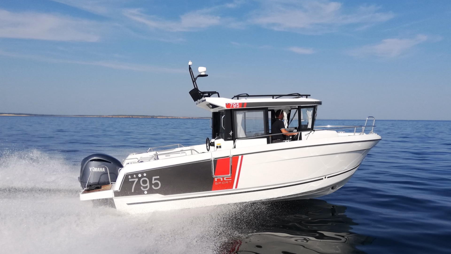 2026 Jeanneau NC 795 Sport 