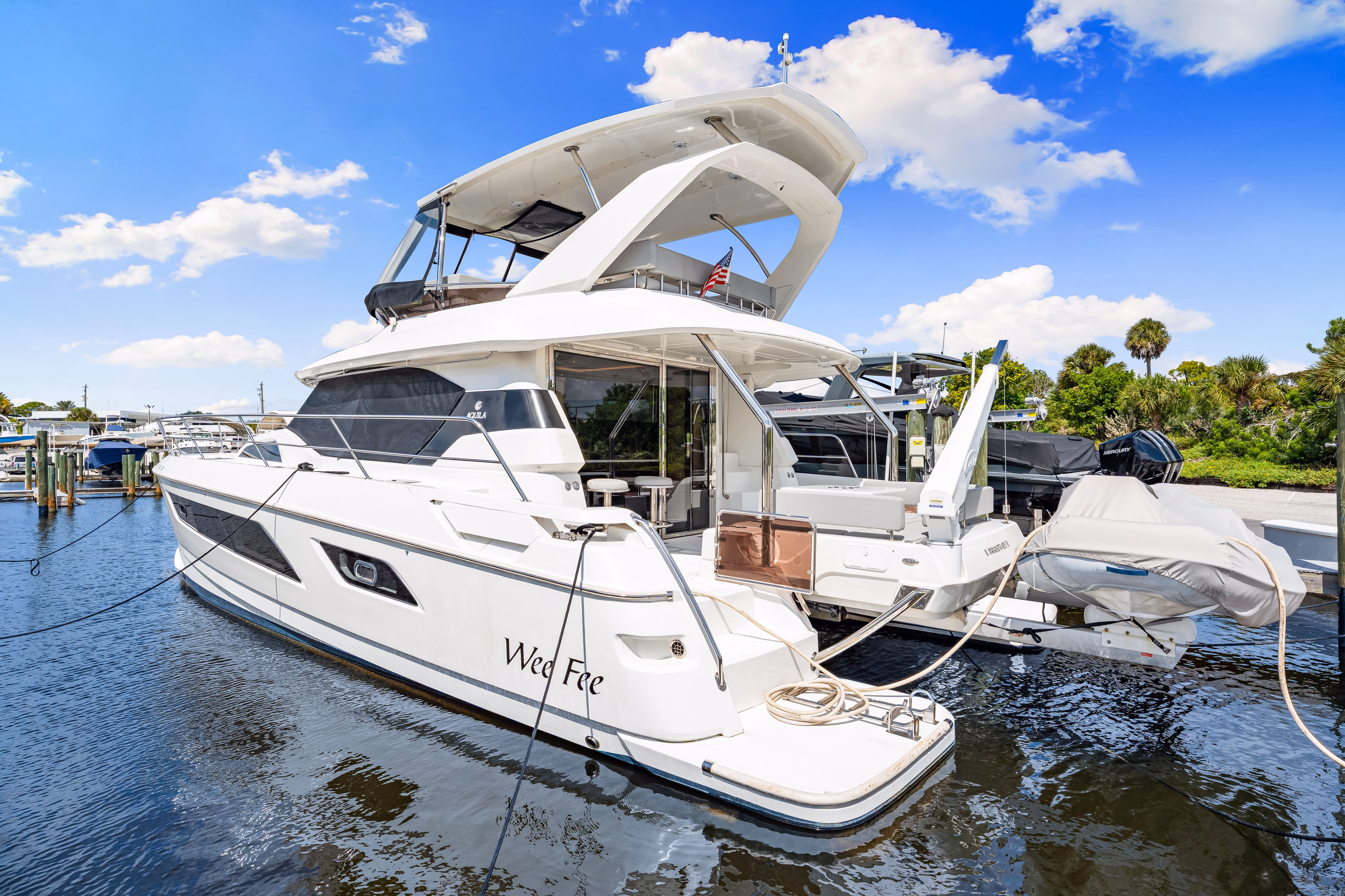 2020 Aquila 44 Yacht