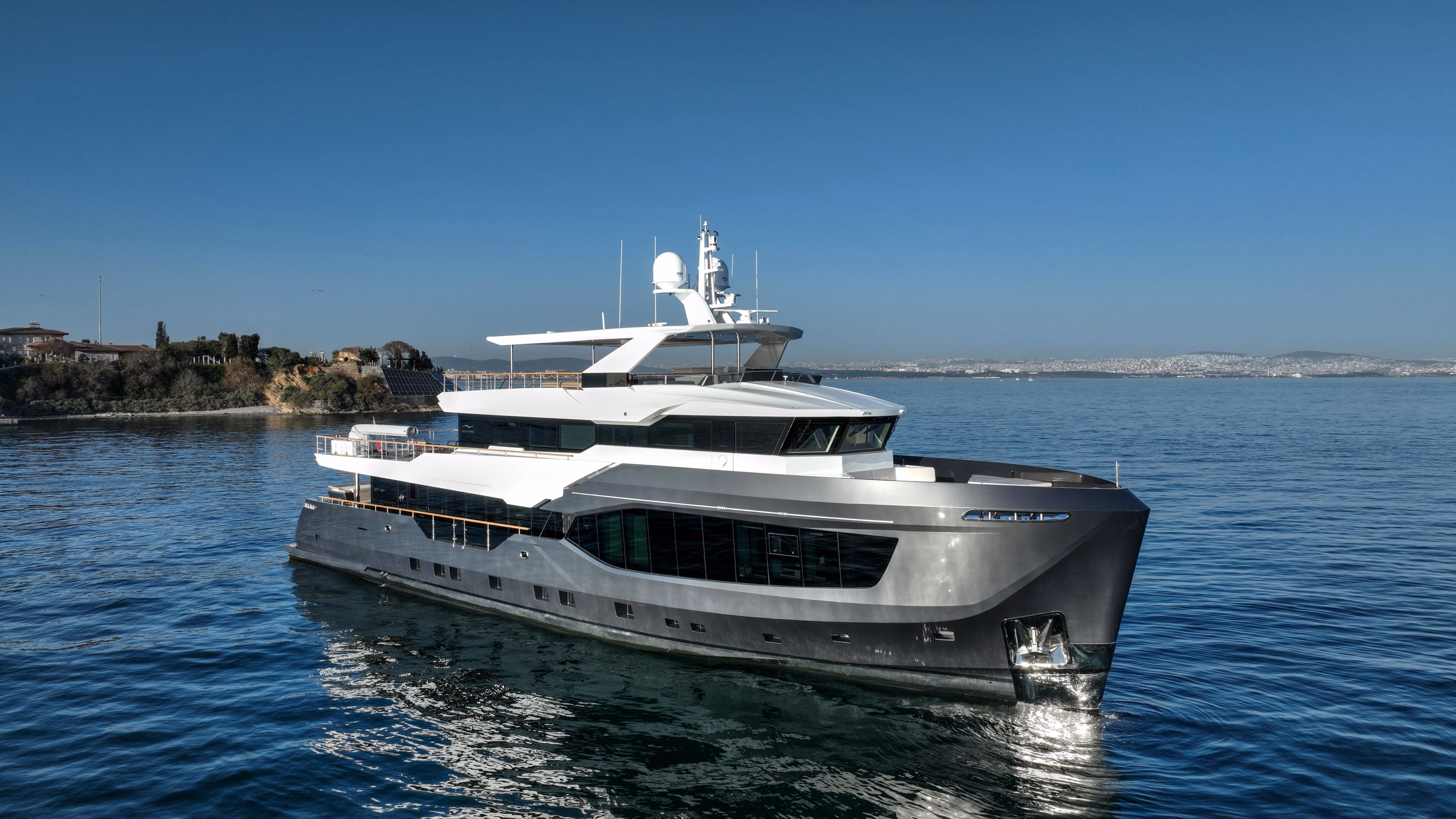 2024 Numarine 37XP