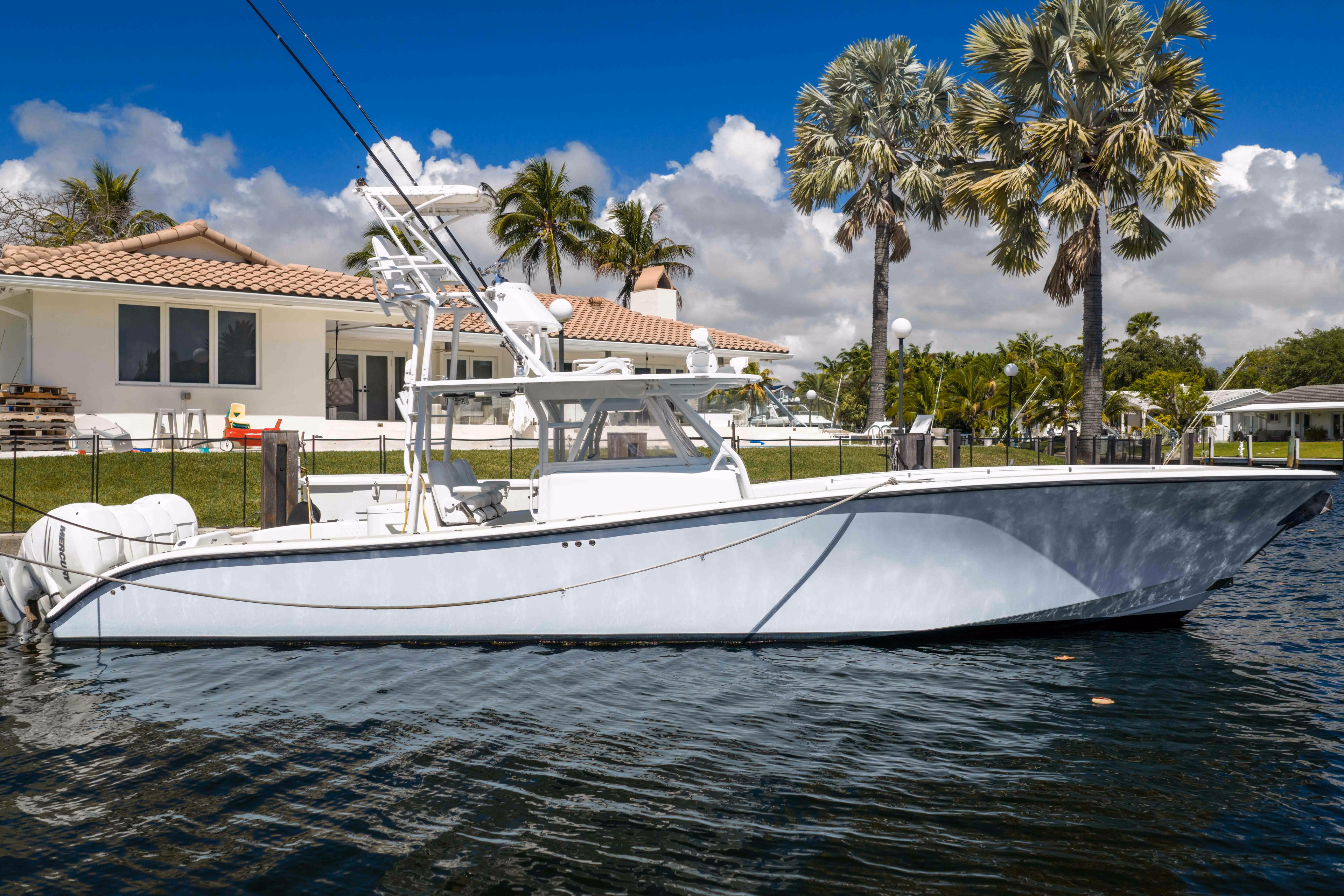 2011 Yellowfin 42 Offshore 