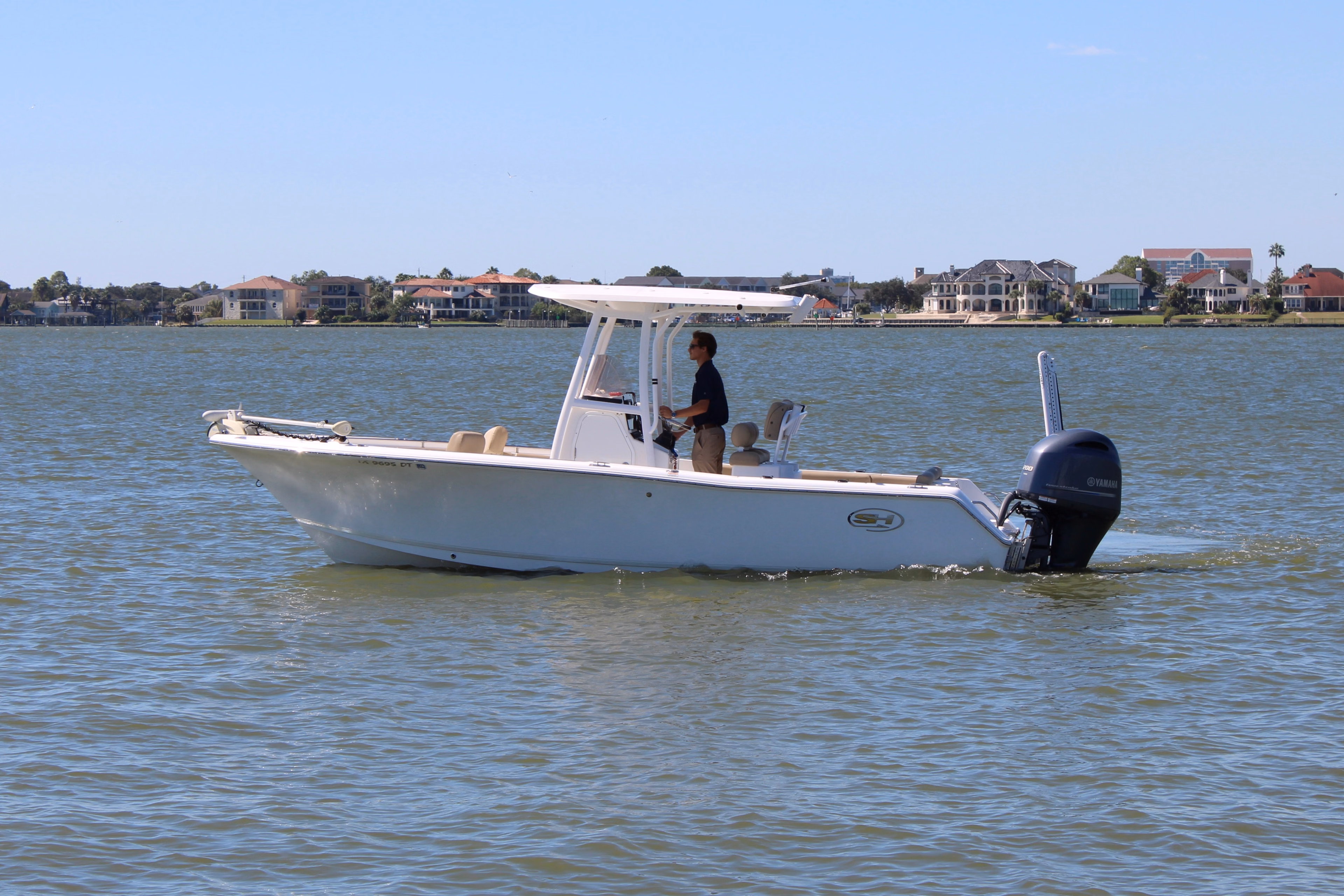 2017 Sea Hunt Ultra 225