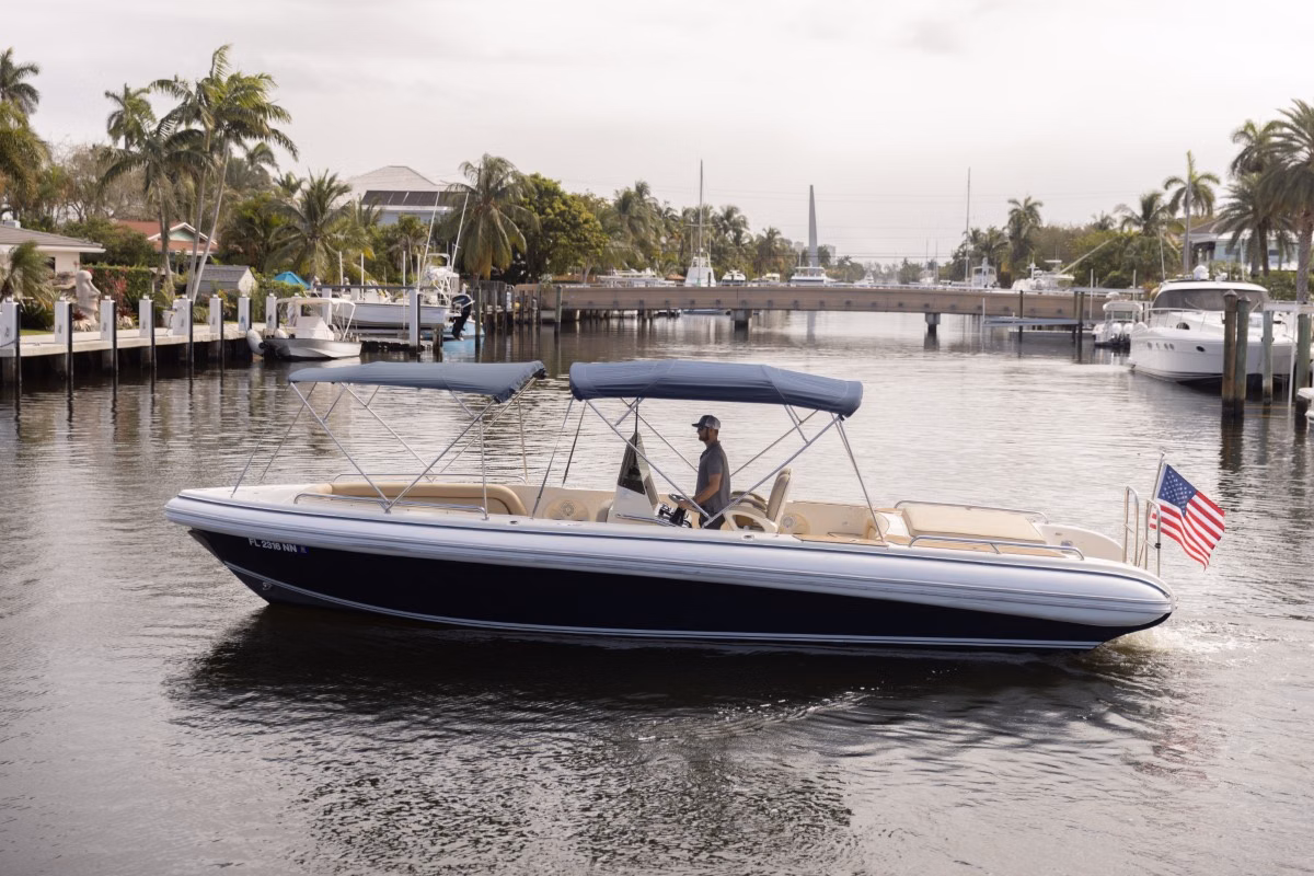 2007 Novurania Chase 31 