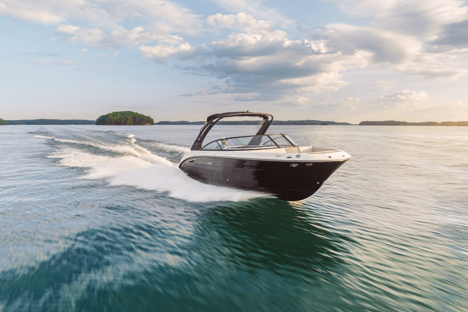 2026 Sea Ray SDX 250