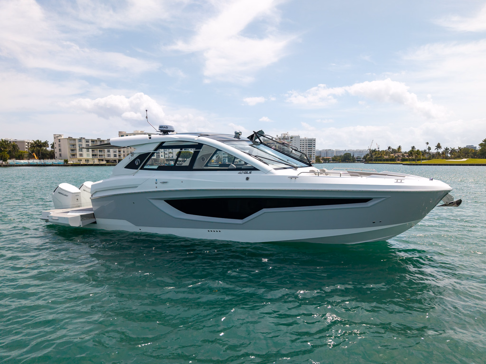 2026 Cruisers Yachts 42 GLS OB
