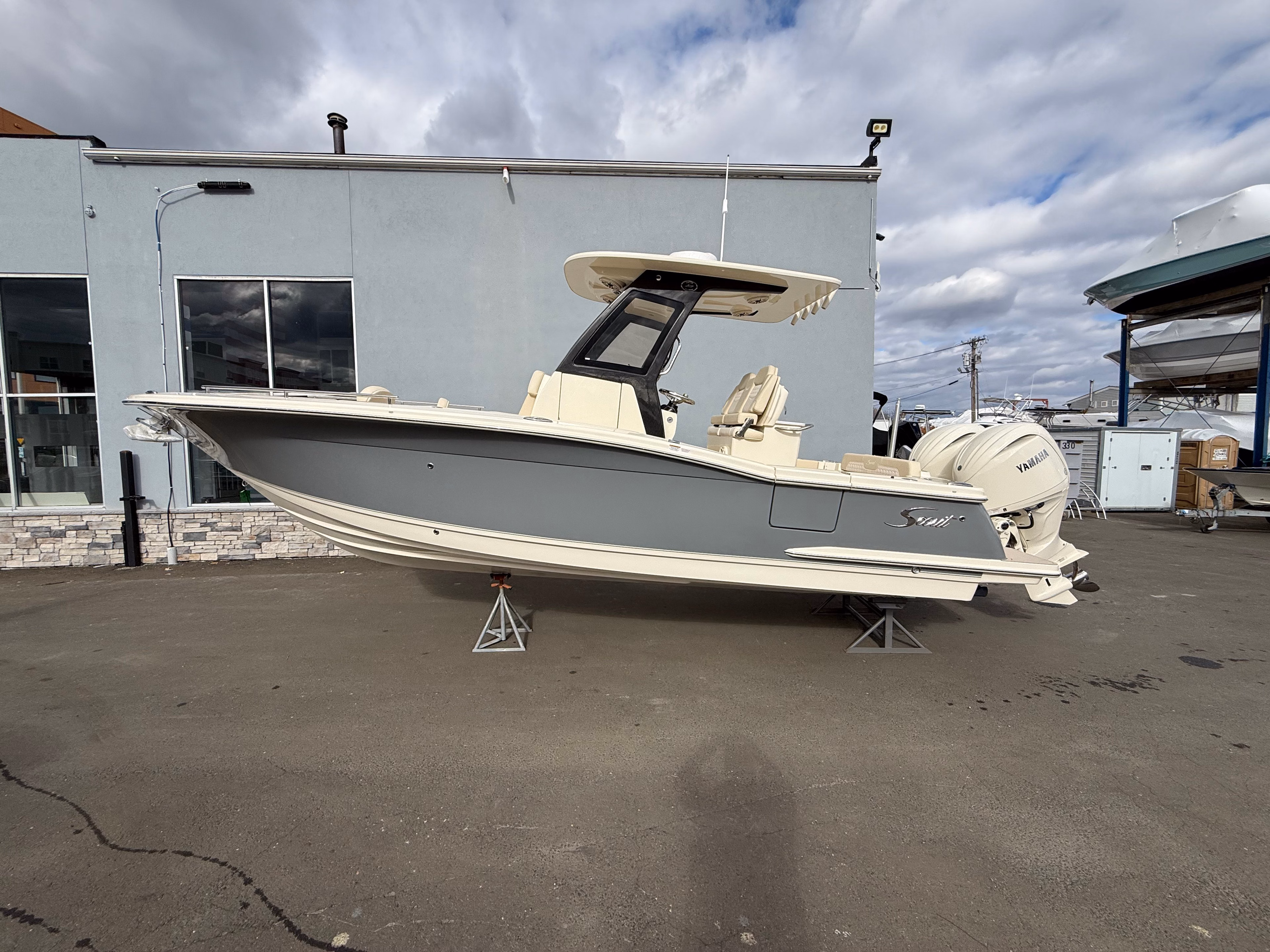 2026 Scout Boats 260 LXF