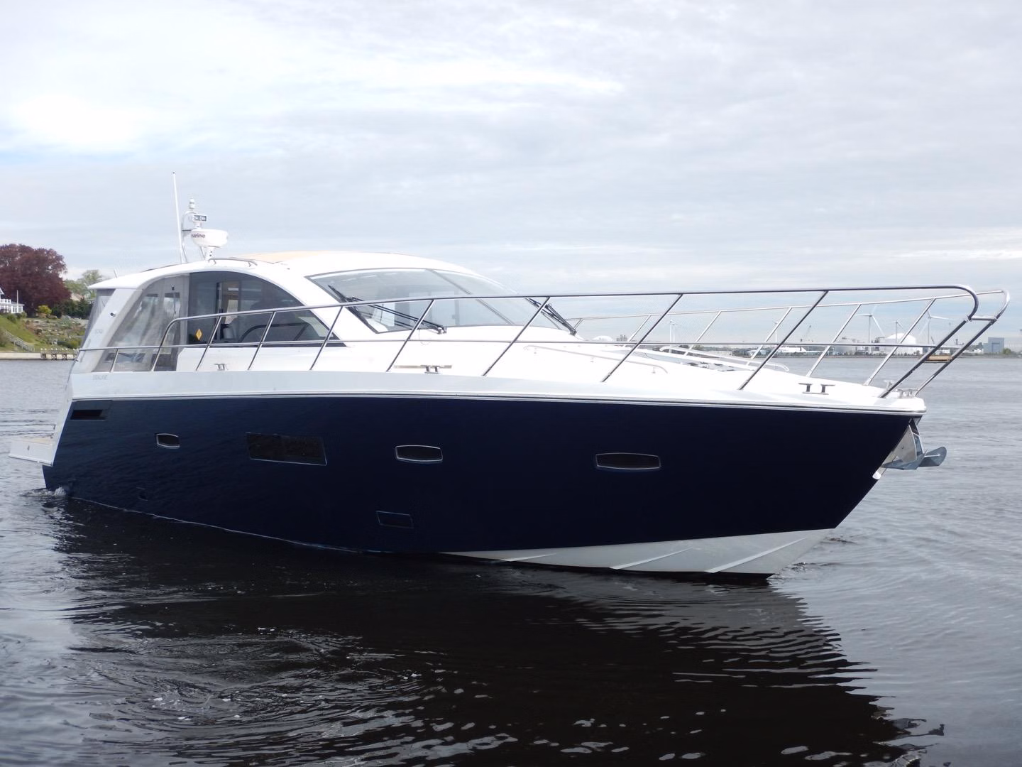 2012 SEALINE SC42
