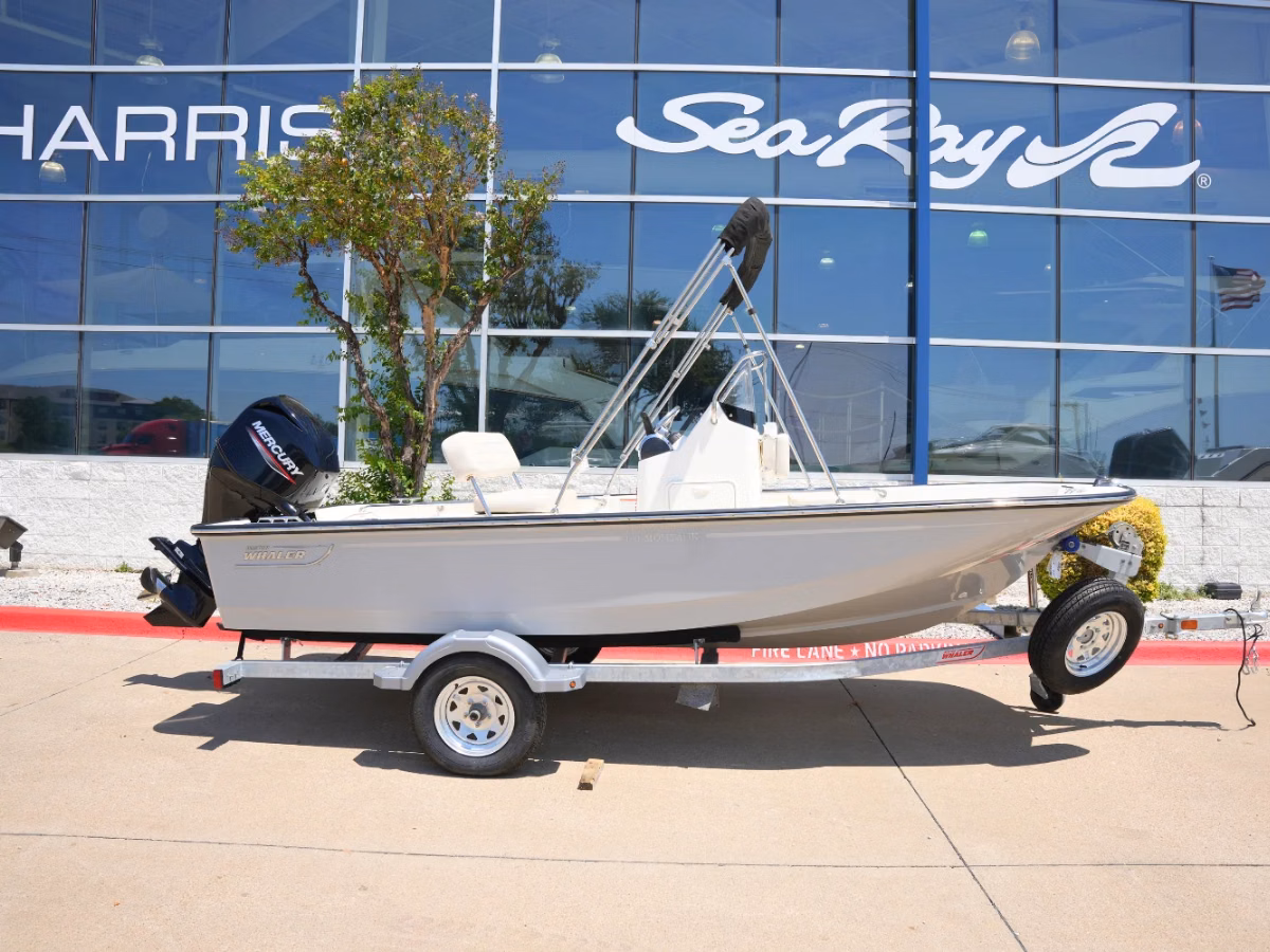 2026 Boston Whaler 150 Montauk 