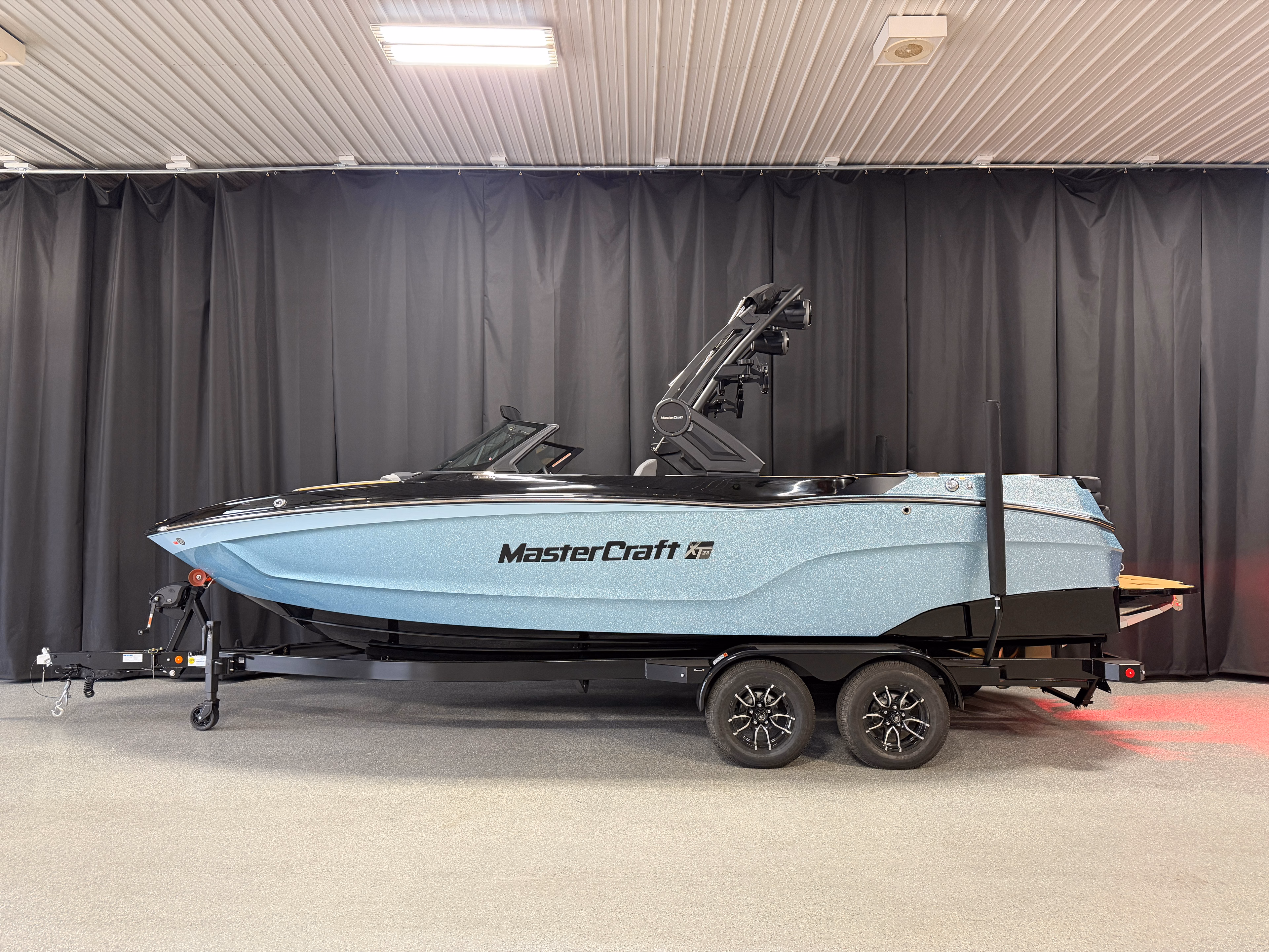 2027 MasterCraft XT23