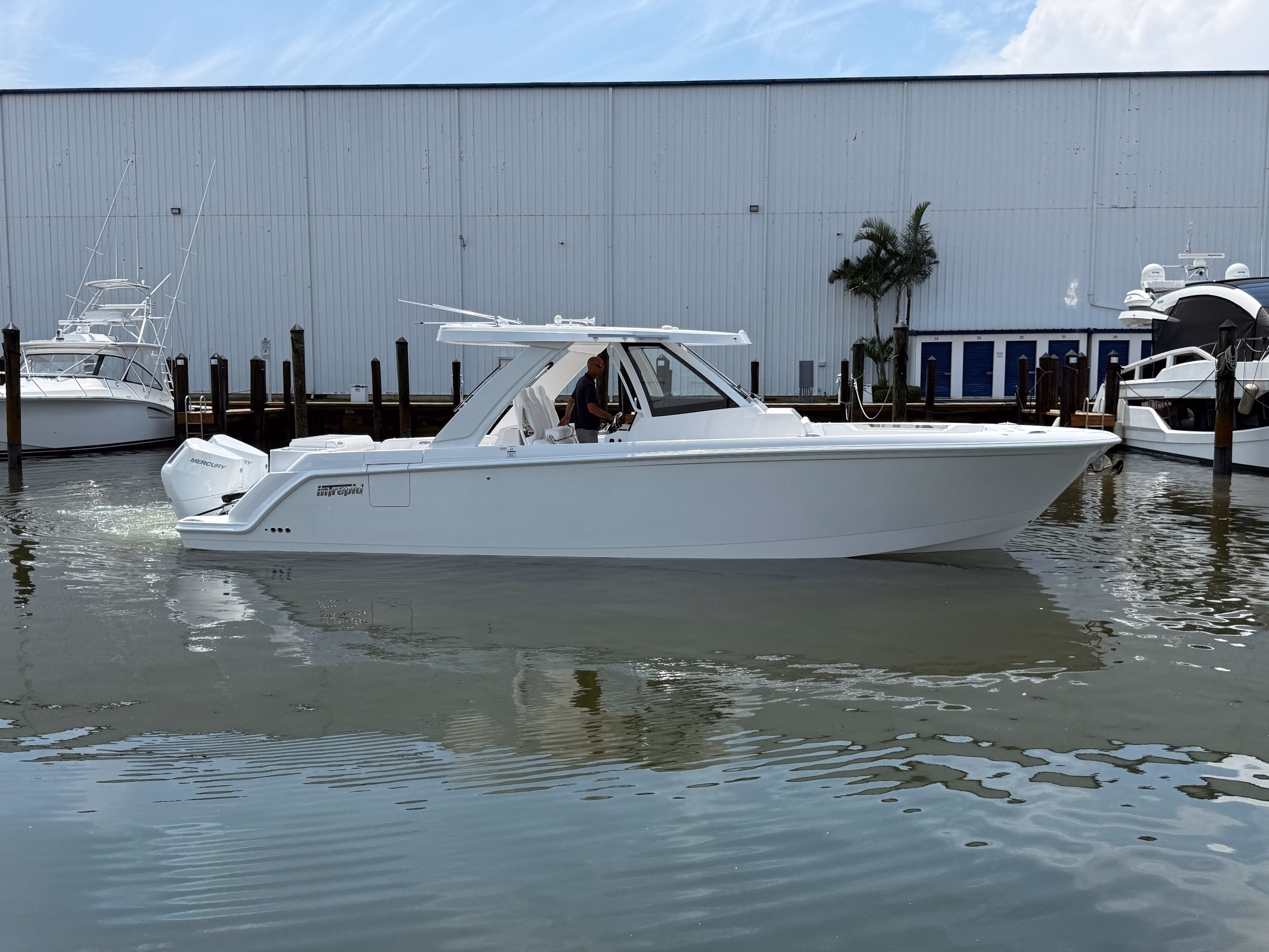 2026 Intrepid Powerboats 35 Panacea 
