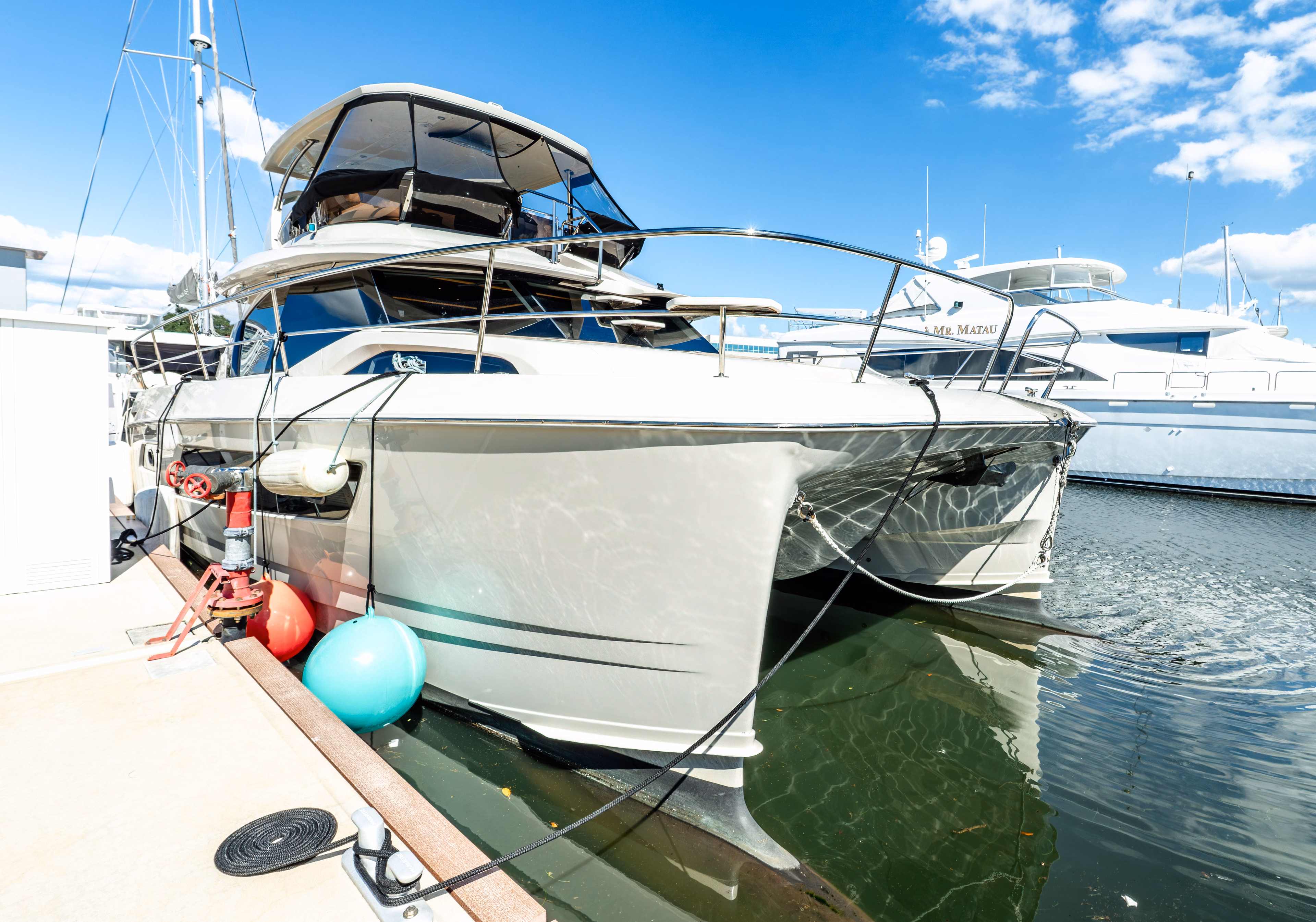 2018 Aquila 44 Yacht